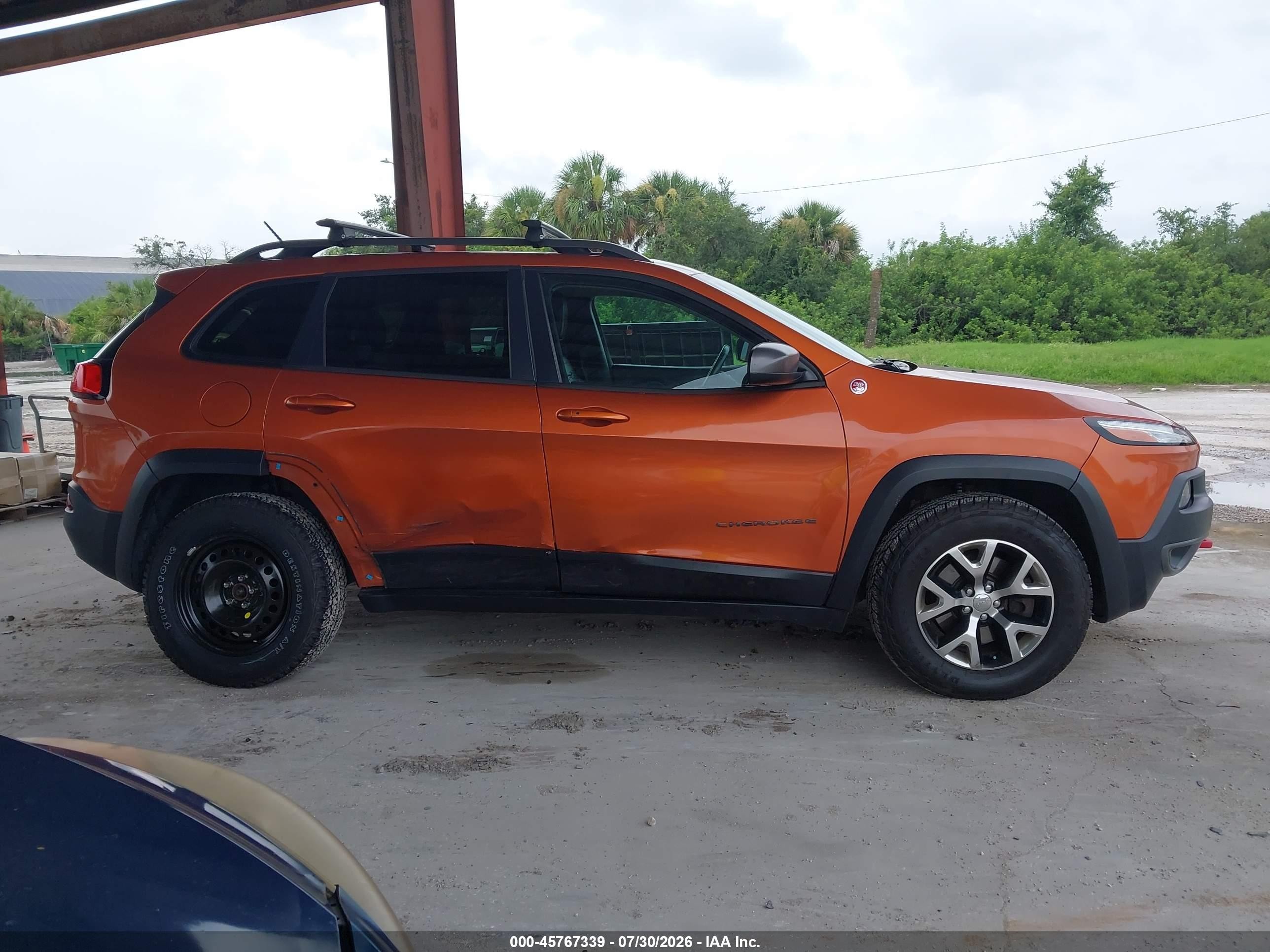 2014 Jeep Cherokee Trailhawk Orange vin: 1C4PJMBS6EW280819
