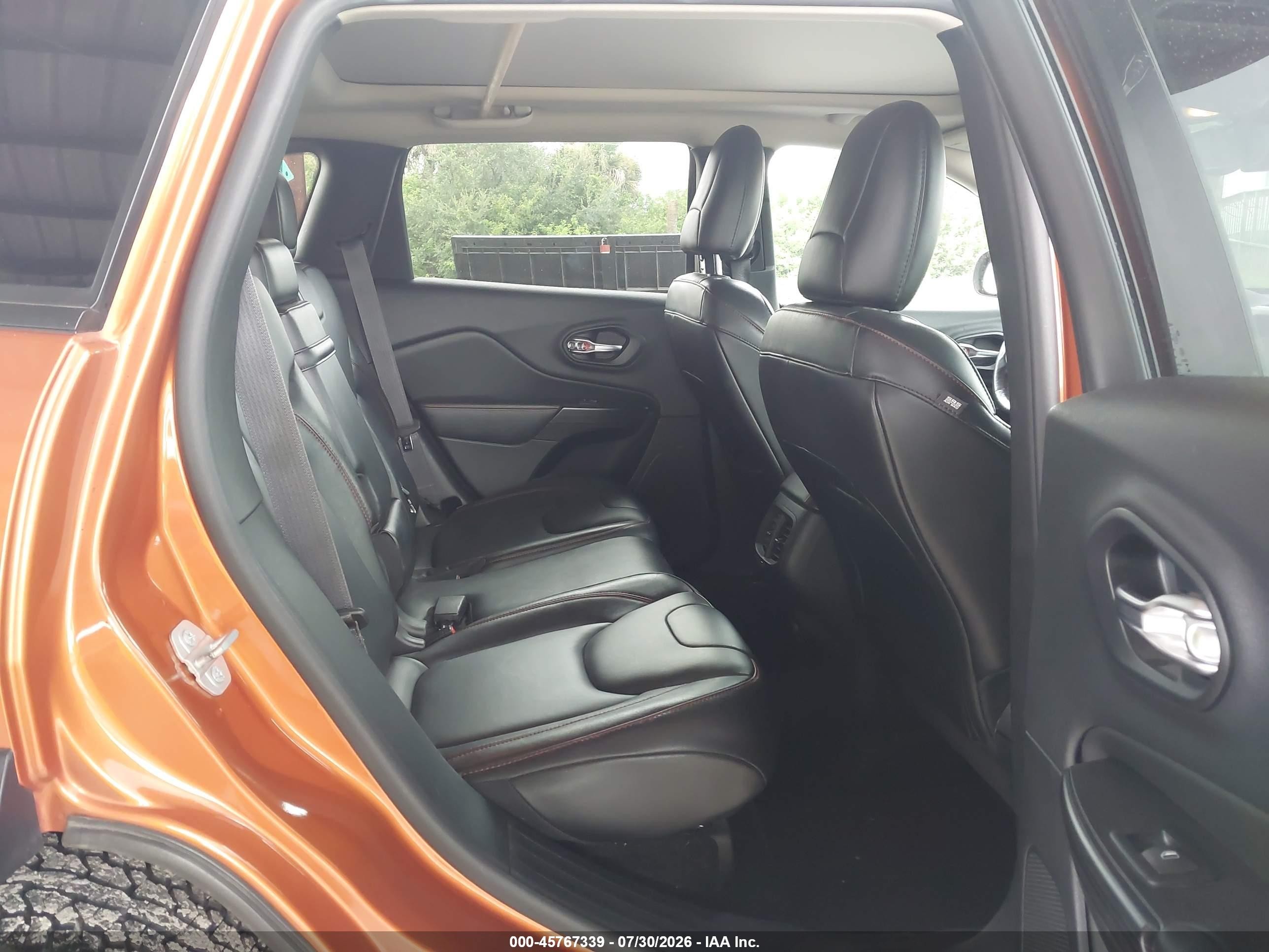 2014 Jeep Cherokee Trailhawk Orange vin: 1C4PJMBS6EW280819