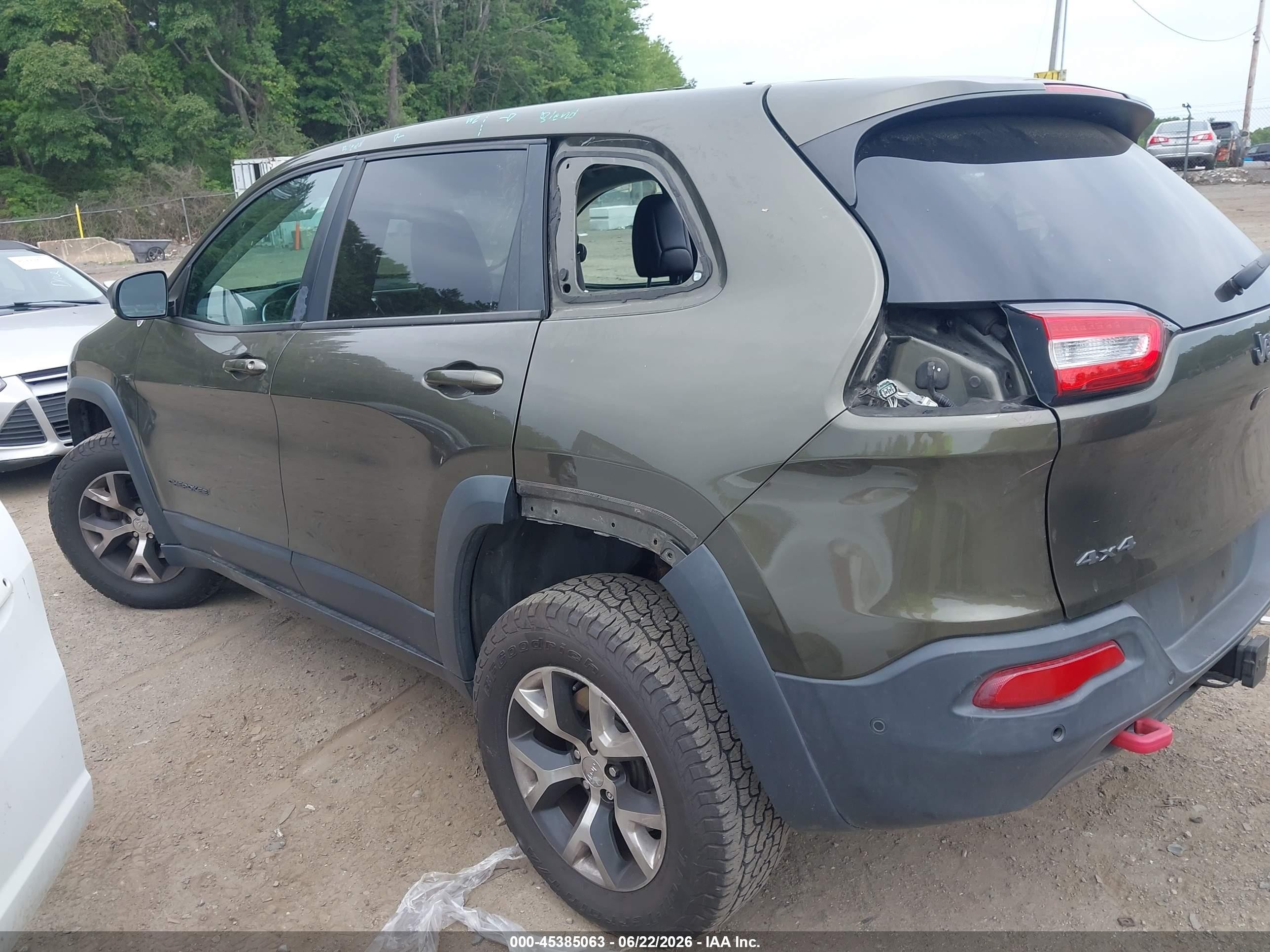 2014 Jeep Cherokee   Зеленый vin: 1C4PJMBS6EW295045