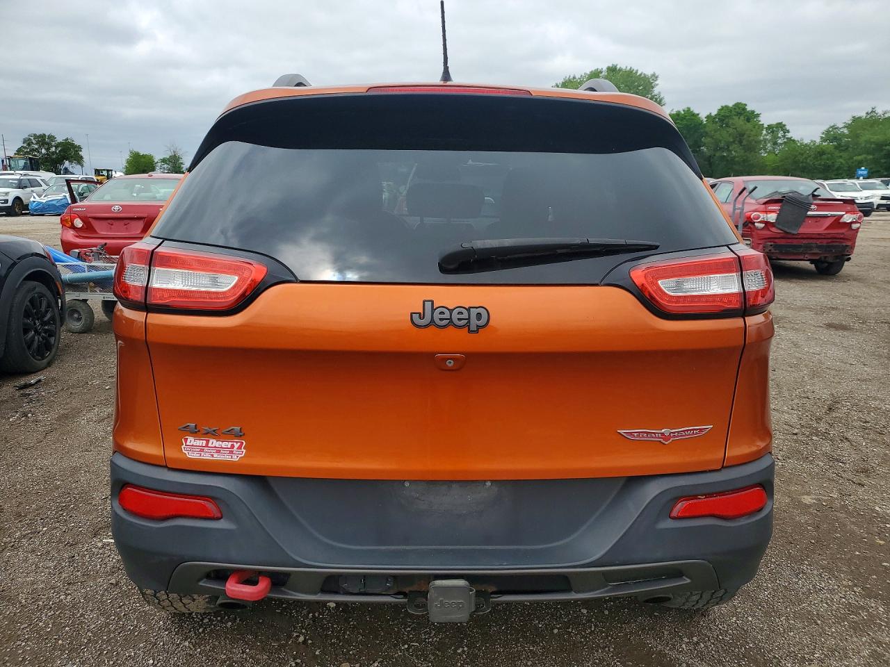 2015 Jeep Cherokee Trailhawk Orange vin: 1C4PJMBS6FW503118