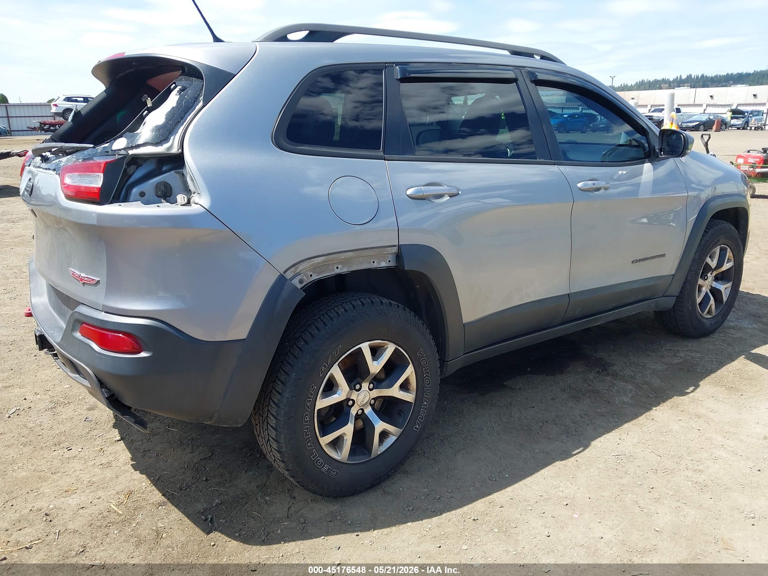 2015 Jeep Cherokee Trailhawk Pewter vin: 1C4PJMBS6FW511154