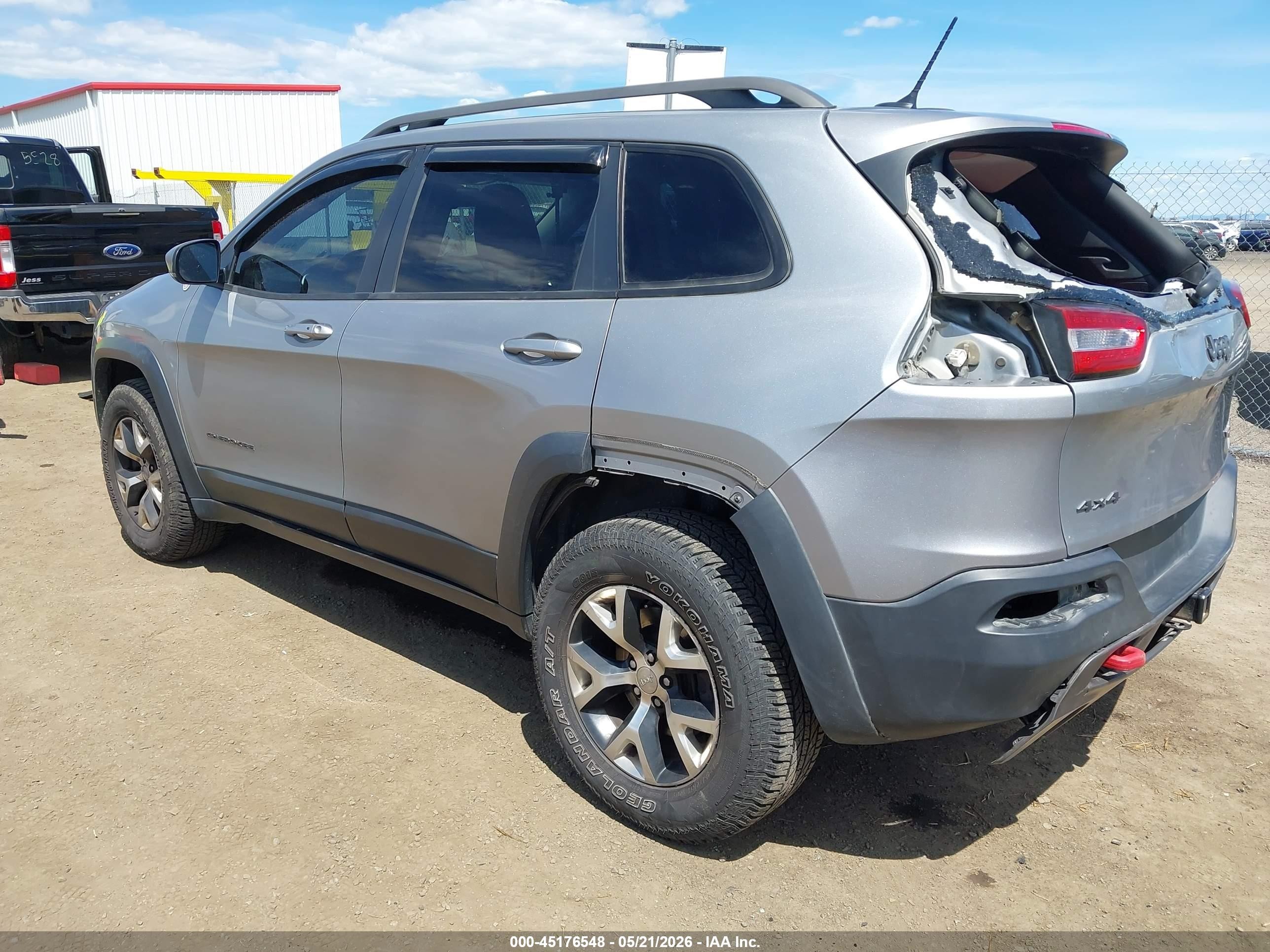 2015 Jeep Cherokee Trailhawk Pewter vin: 1C4PJMBS6FW511154