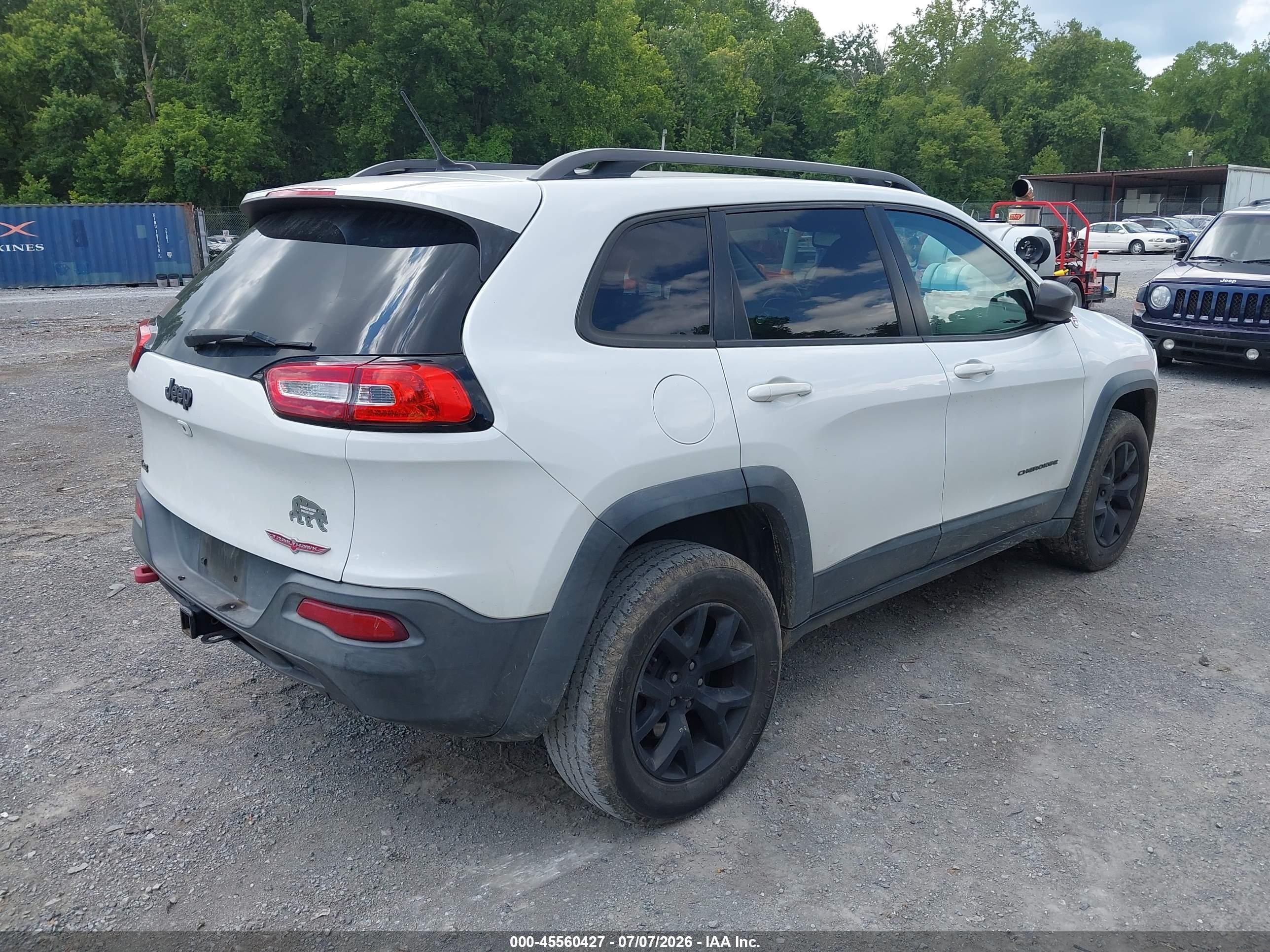 2015 Jeep Cherokee Trailhawk White vin: 1C4PJMBS6FW778522