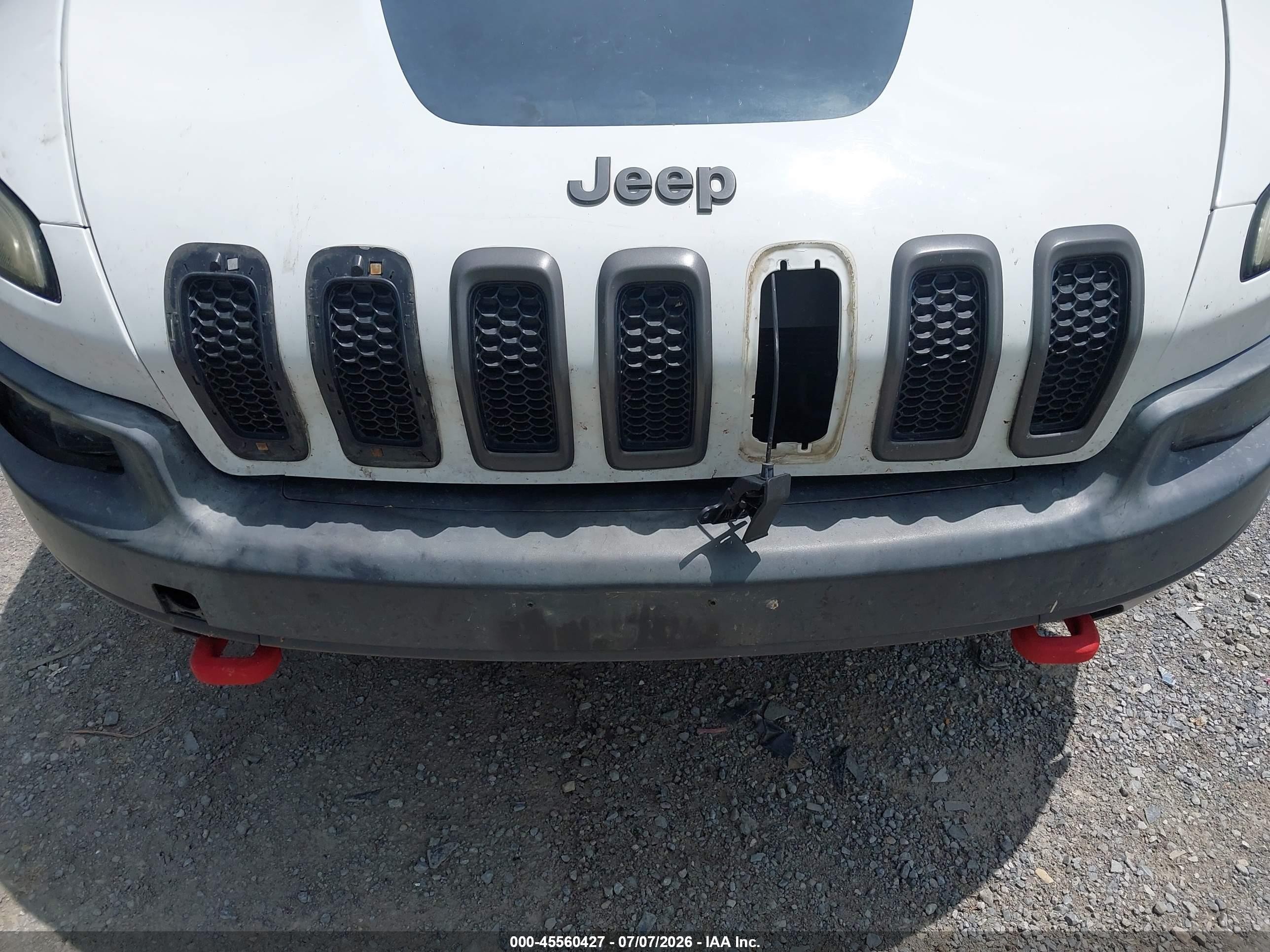 2015 Jeep Cherokee Trailhawk White vin: 1C4PJMBS6FW778522