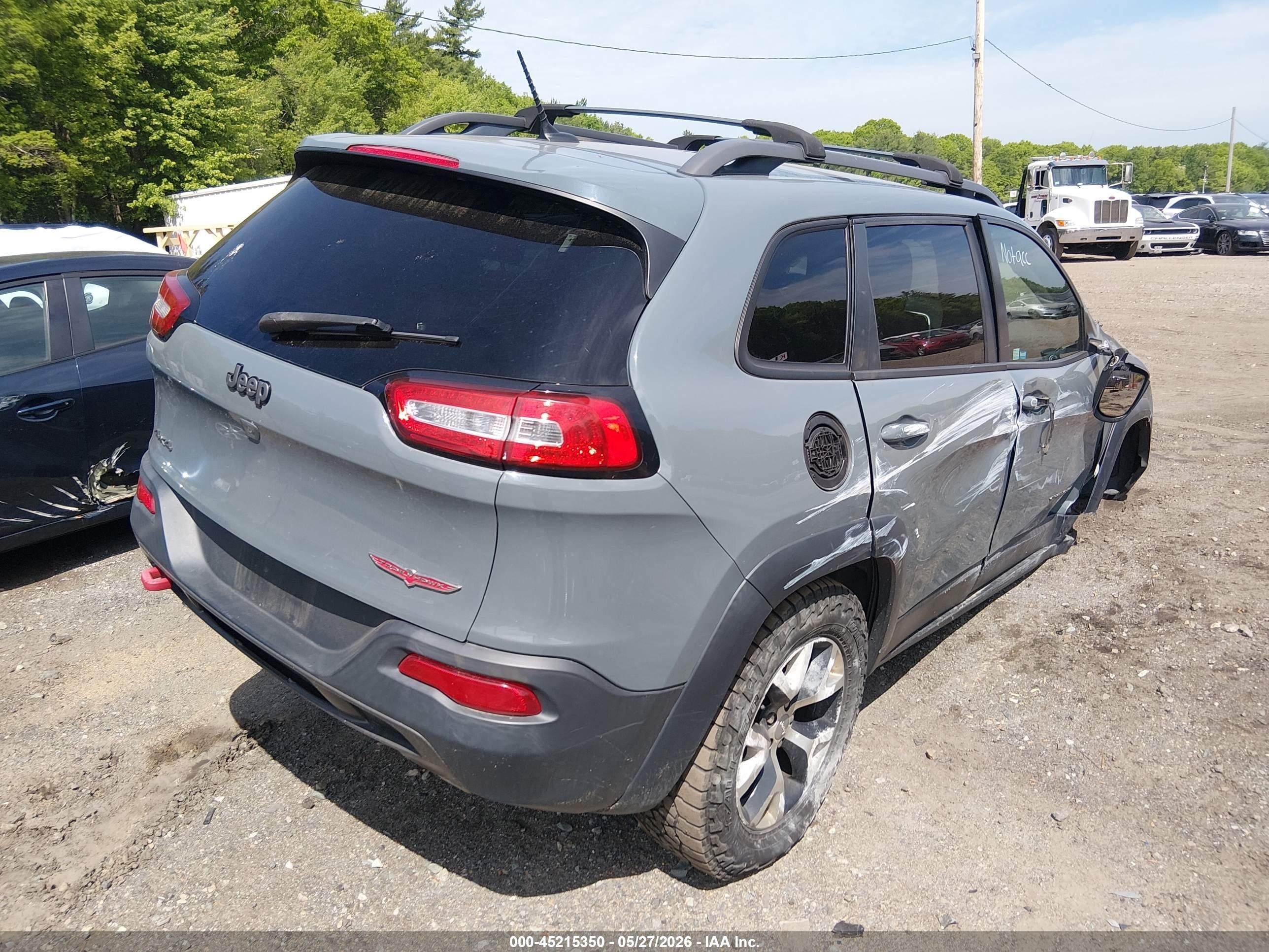 2014 Jeep Cherokee Trailhawk Gray vin: 1C4PJMBS7EW134607