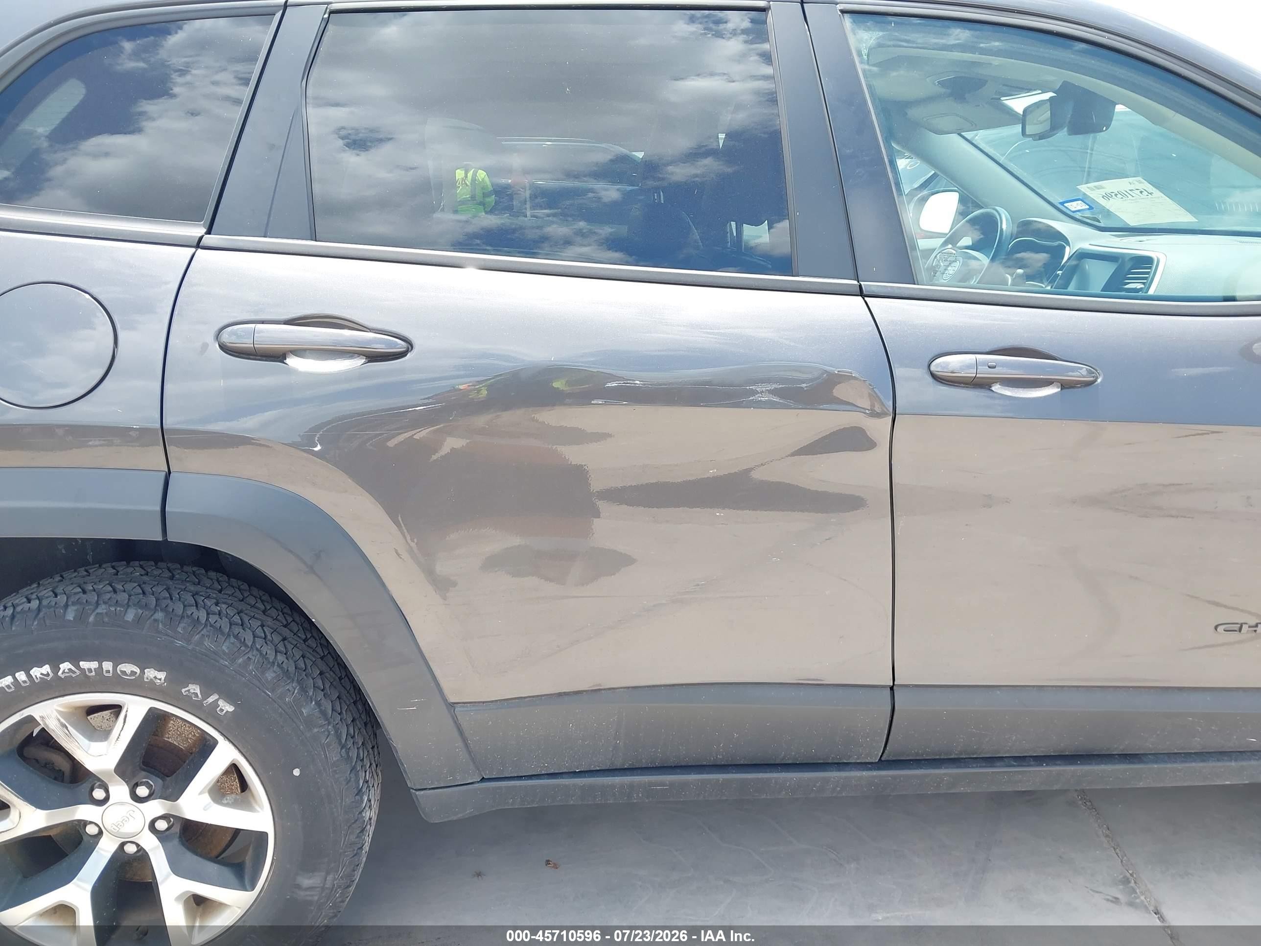 2014 Jeep Cherokee Trailhawk Серый vin: 1C4PJMBS7EW138821