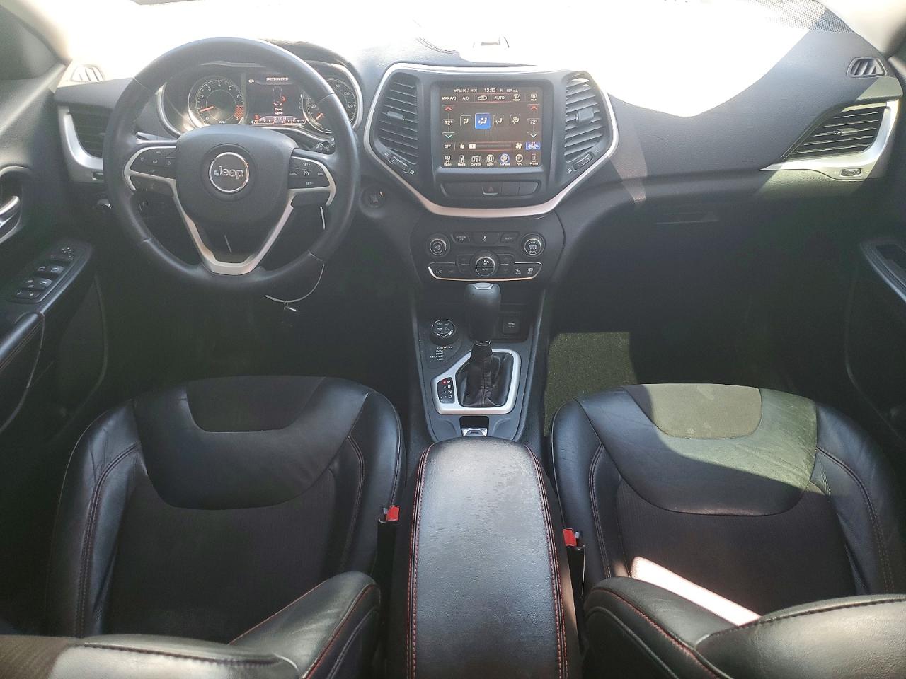 2014 Jeep Cherokee Trailhawk White vin: 1C4PJMBS7EW235971