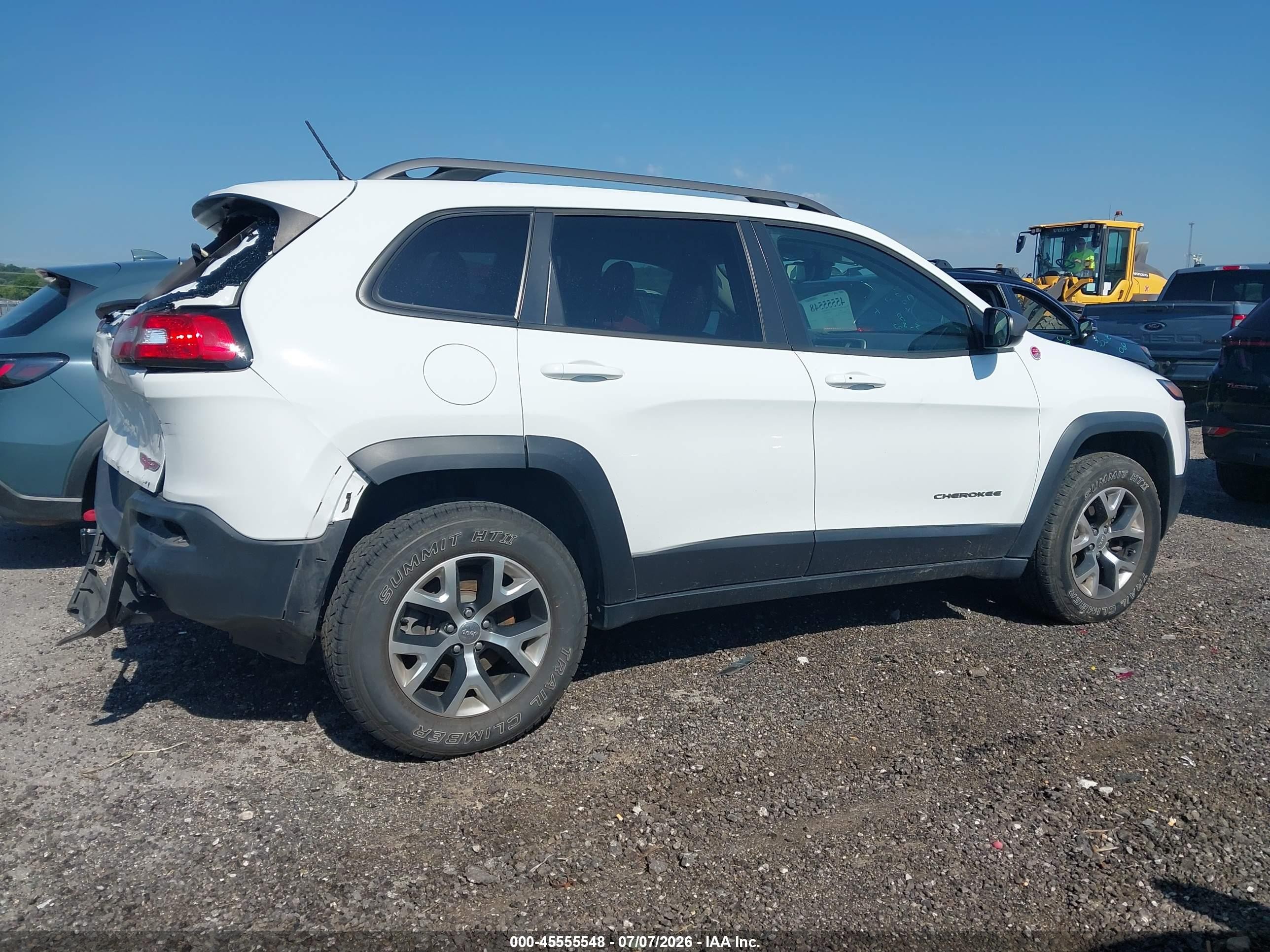 2014 Jeep Cherokee Trailhawk White vin: 1C4PJMBS7EW244489