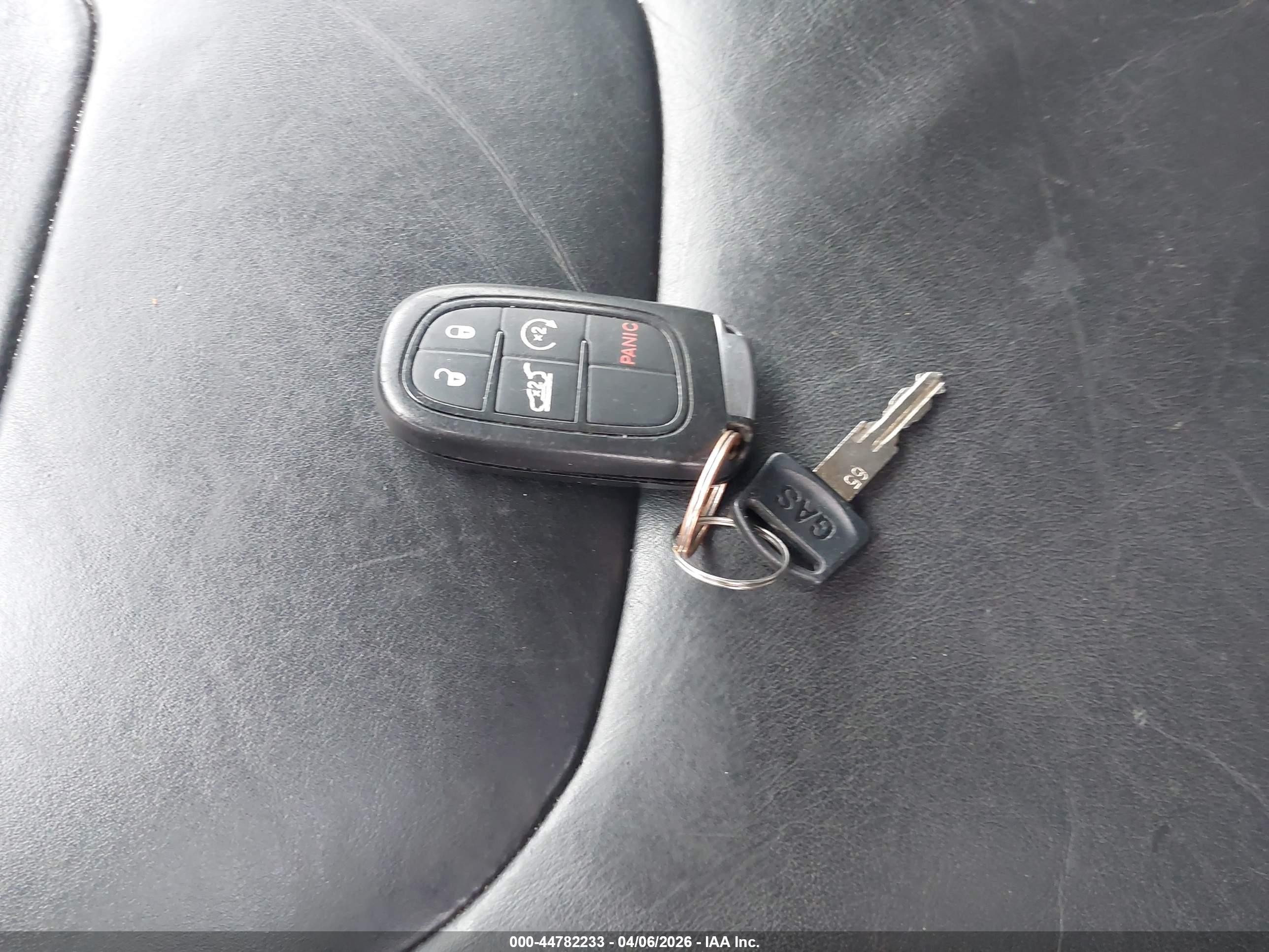 2014 Jeep Cherokee Trailhawk Черный vin: 1C4PJMBS7EW309051