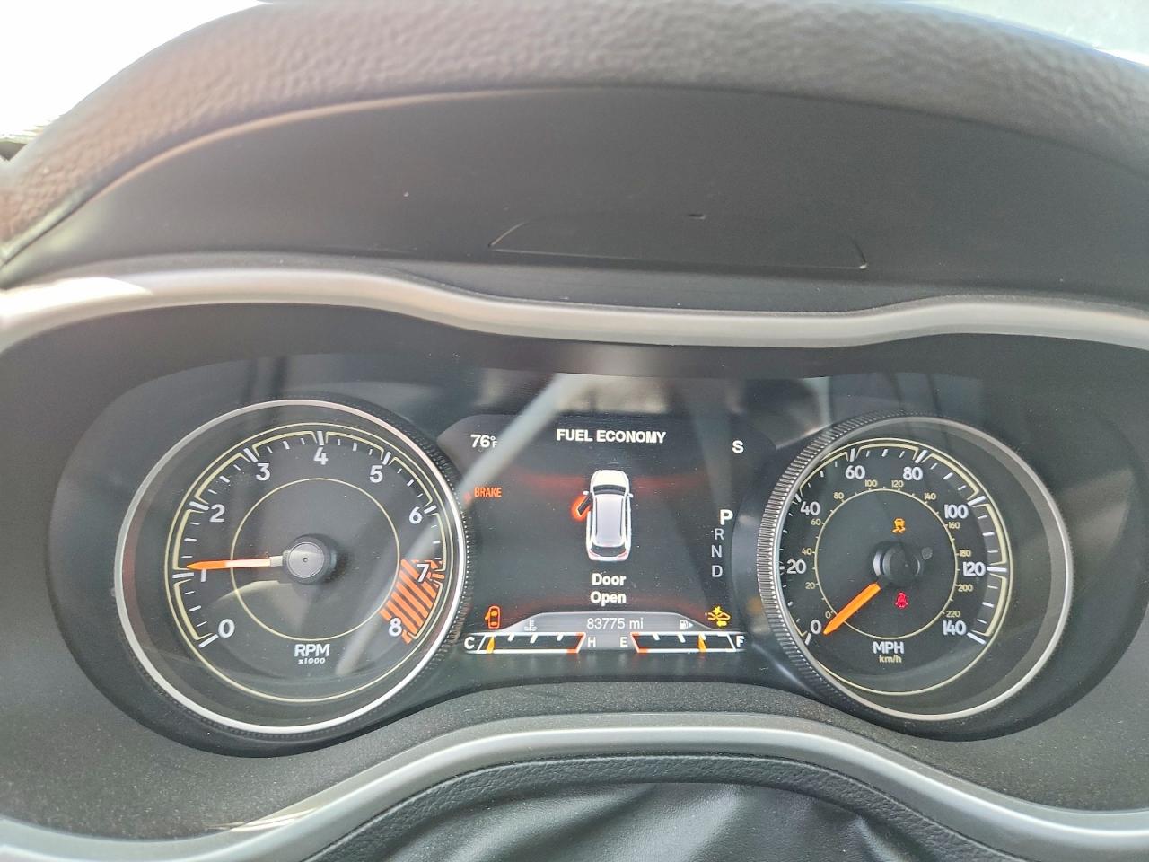 2015 Jeep Cherokee Trailhawk White vin: 1C4PJMBS7FW624806