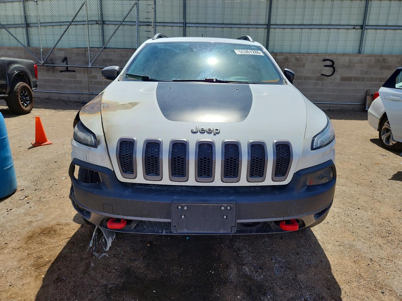 2015 Jeep Cherokee Trailhawk White vin: 1C4PJMBS7FW624806