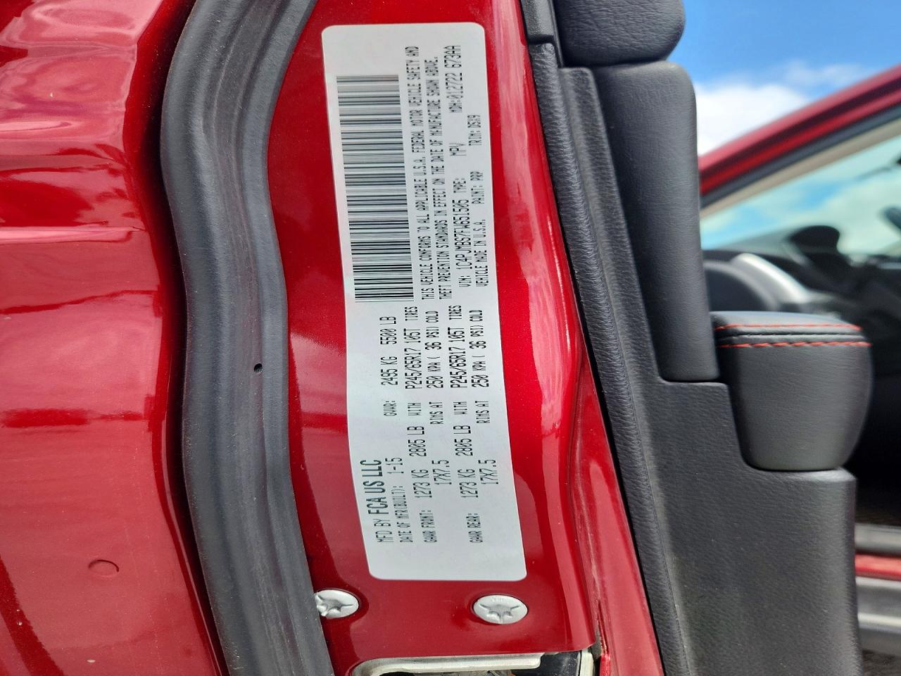 2015 Jeep Cherokee Trailhawk Red vin: 1C4PJMBS7FW651505