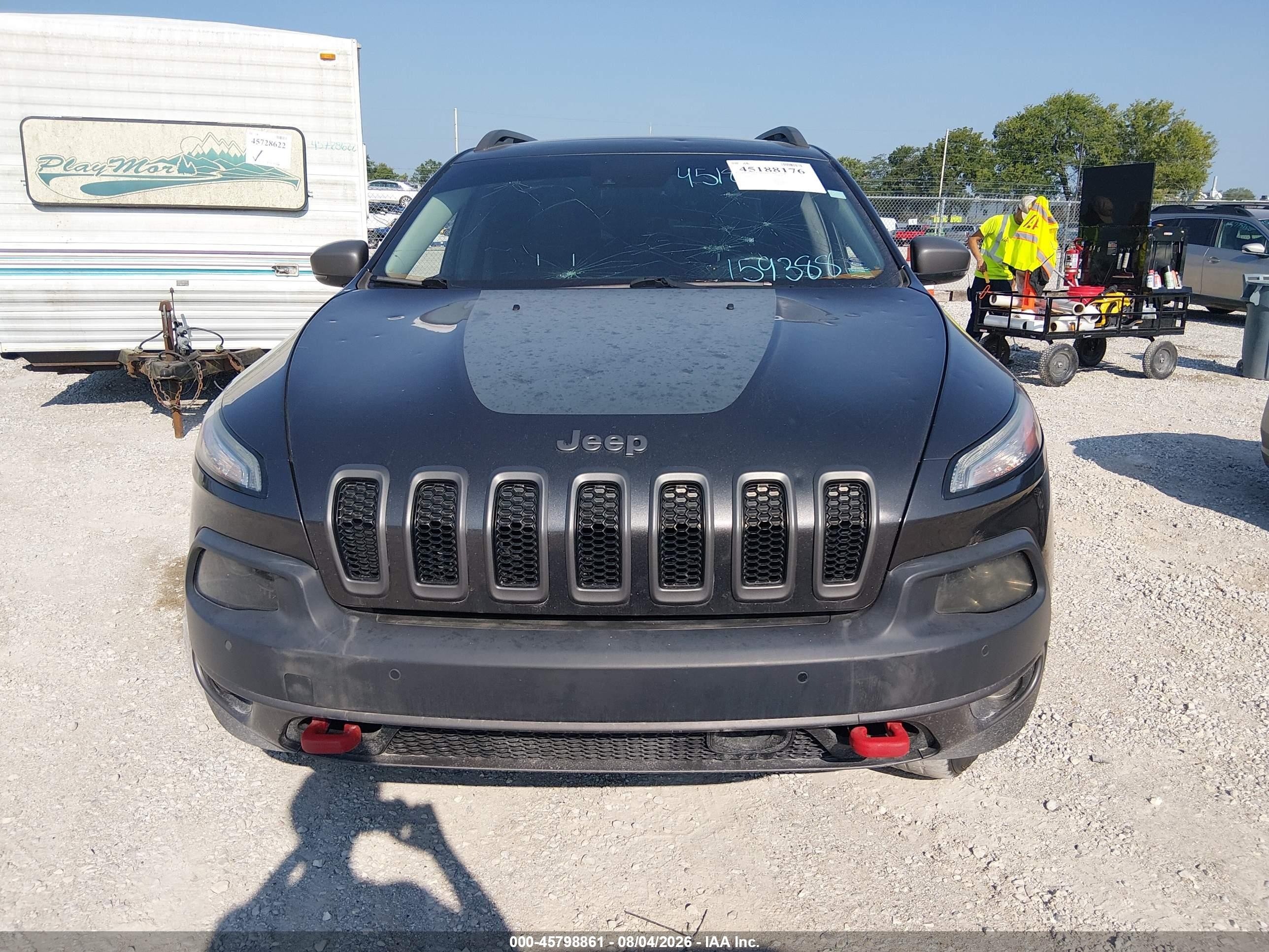 2015 Jeep Cherokee Trailhawk Gray vin: 1C4PJMBS7FW653660