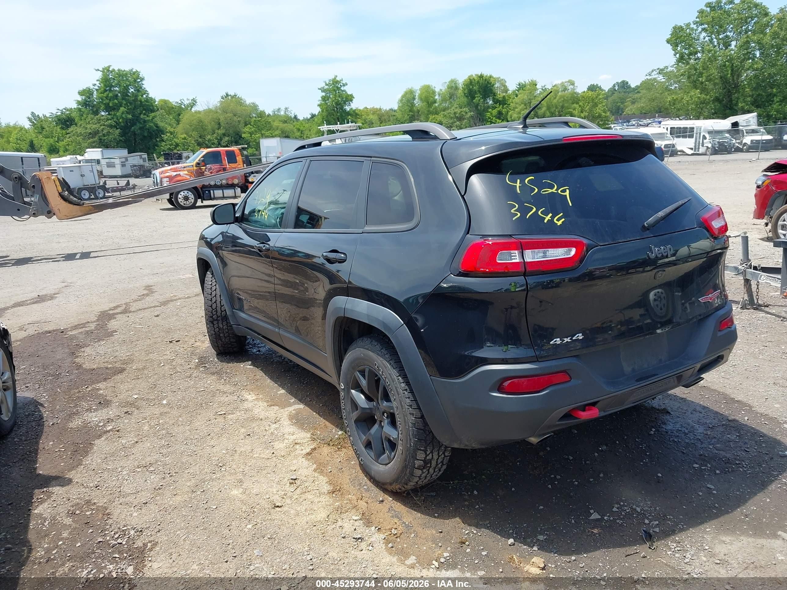 2015 Jeep Cherokee Trailhawk Черный vin: 1C4PJMBS7FW687453