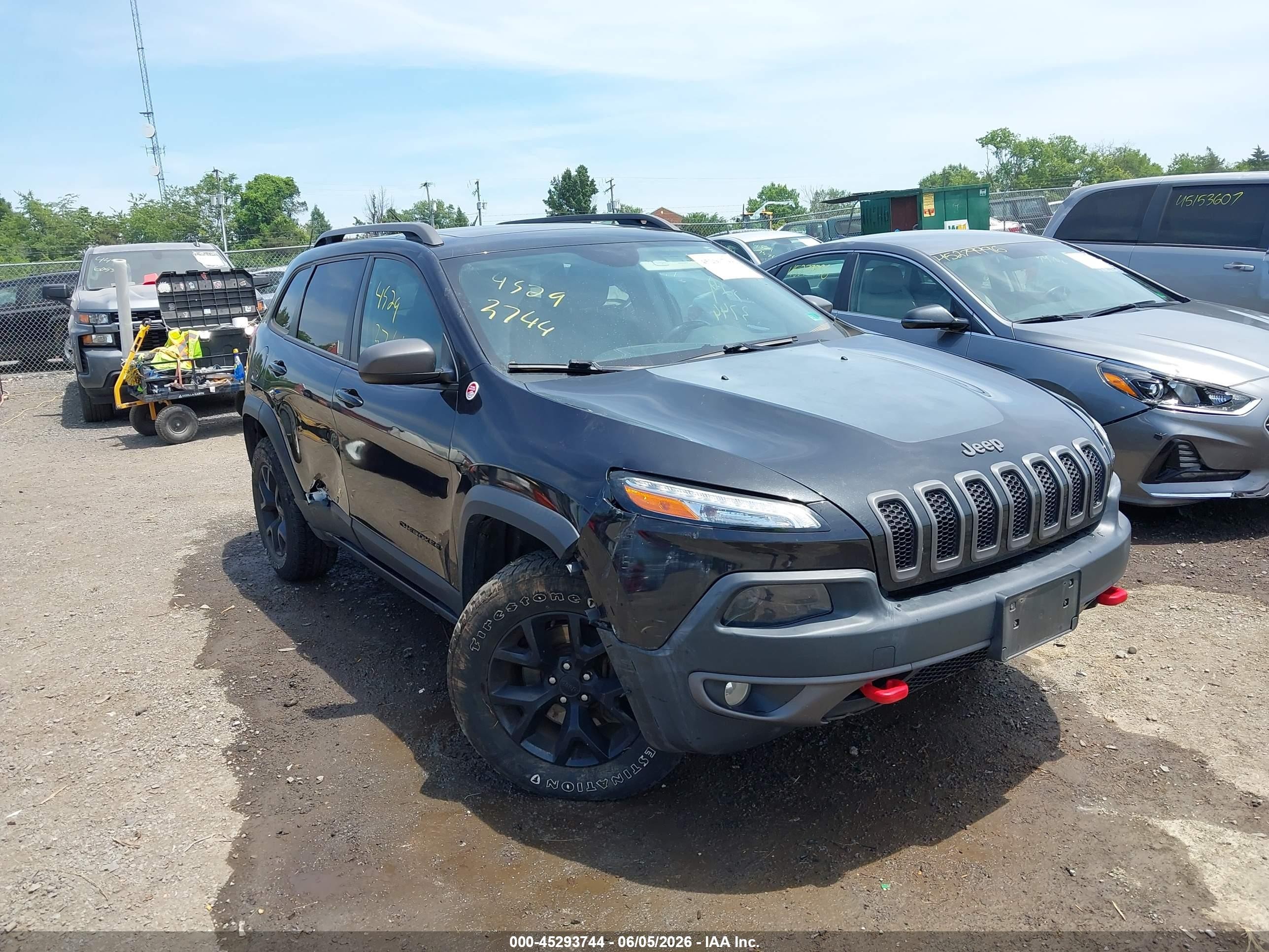 2015 Jeep Cherokee Trailhawk Черный vin: 1C4PJMBS7FW687453