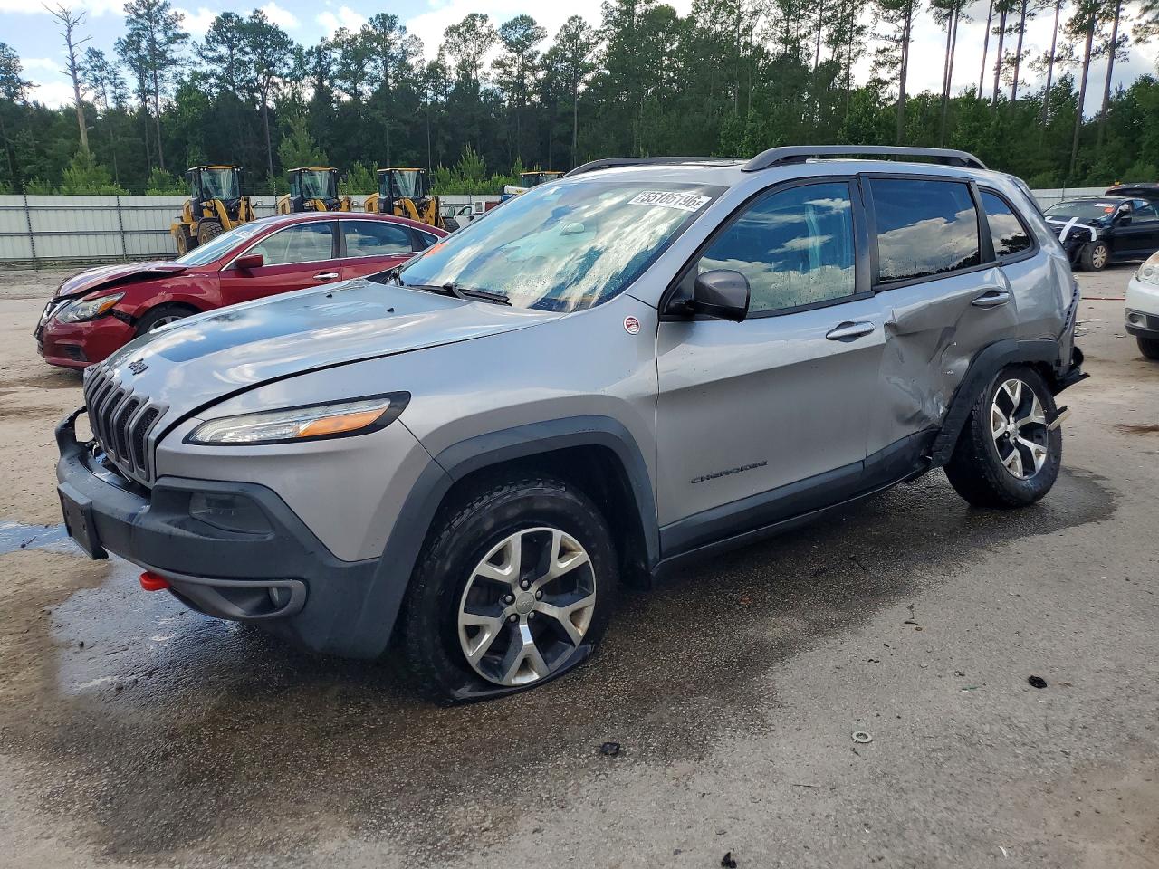 2015 Jeep Cherokee Trailhawk Silver vin: 1C4PJMBS7FW713436