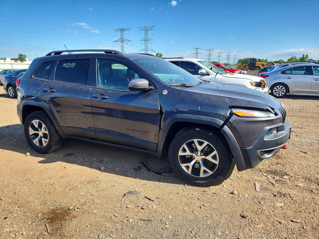 2015 Jeep Cherokee Trailhawk Gray vin: 1C4PJMBS7FW717471