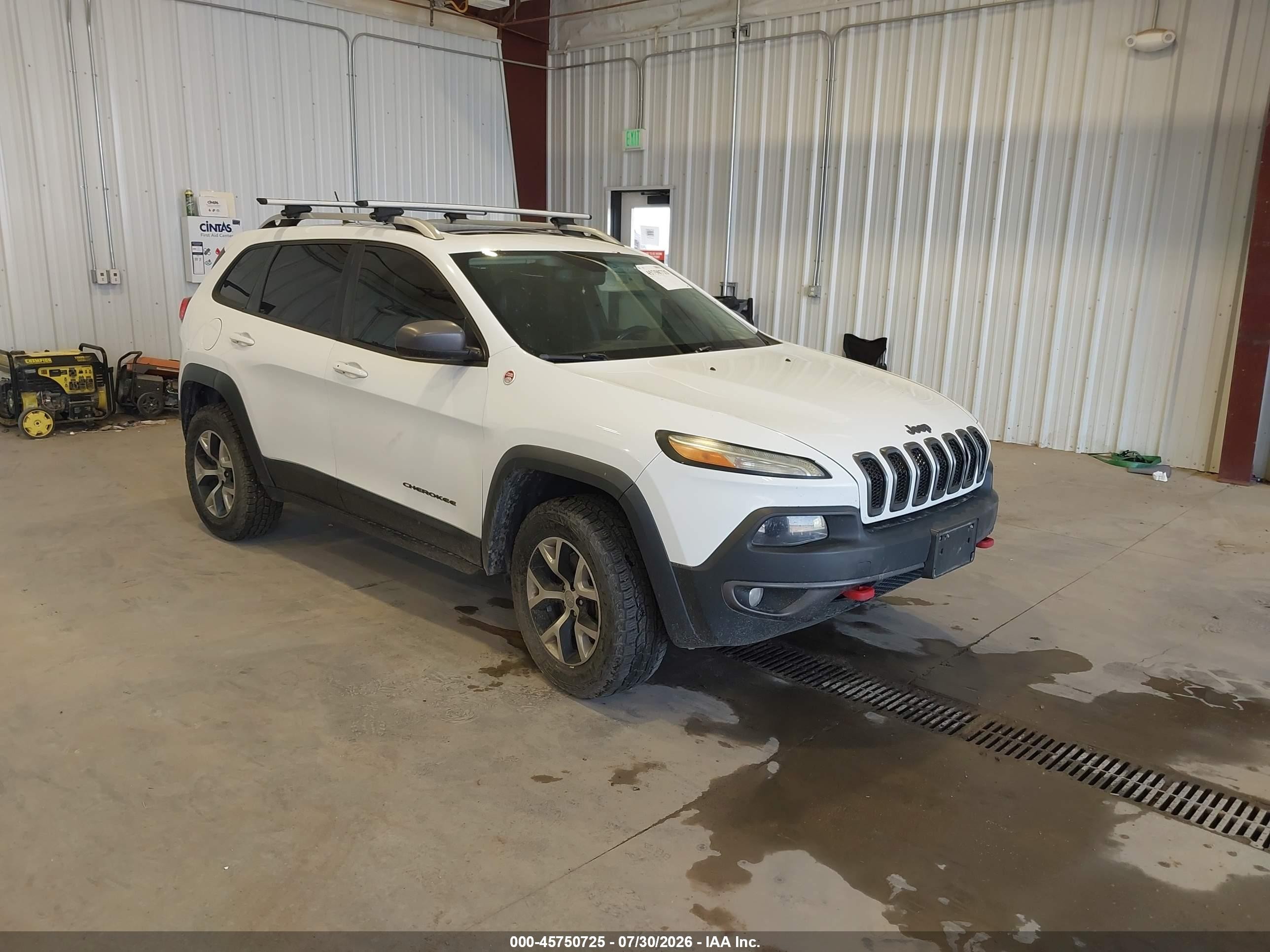 2014 Jeep Cherokee Trailhawk White vin: 1C4PJMBS8EW198249