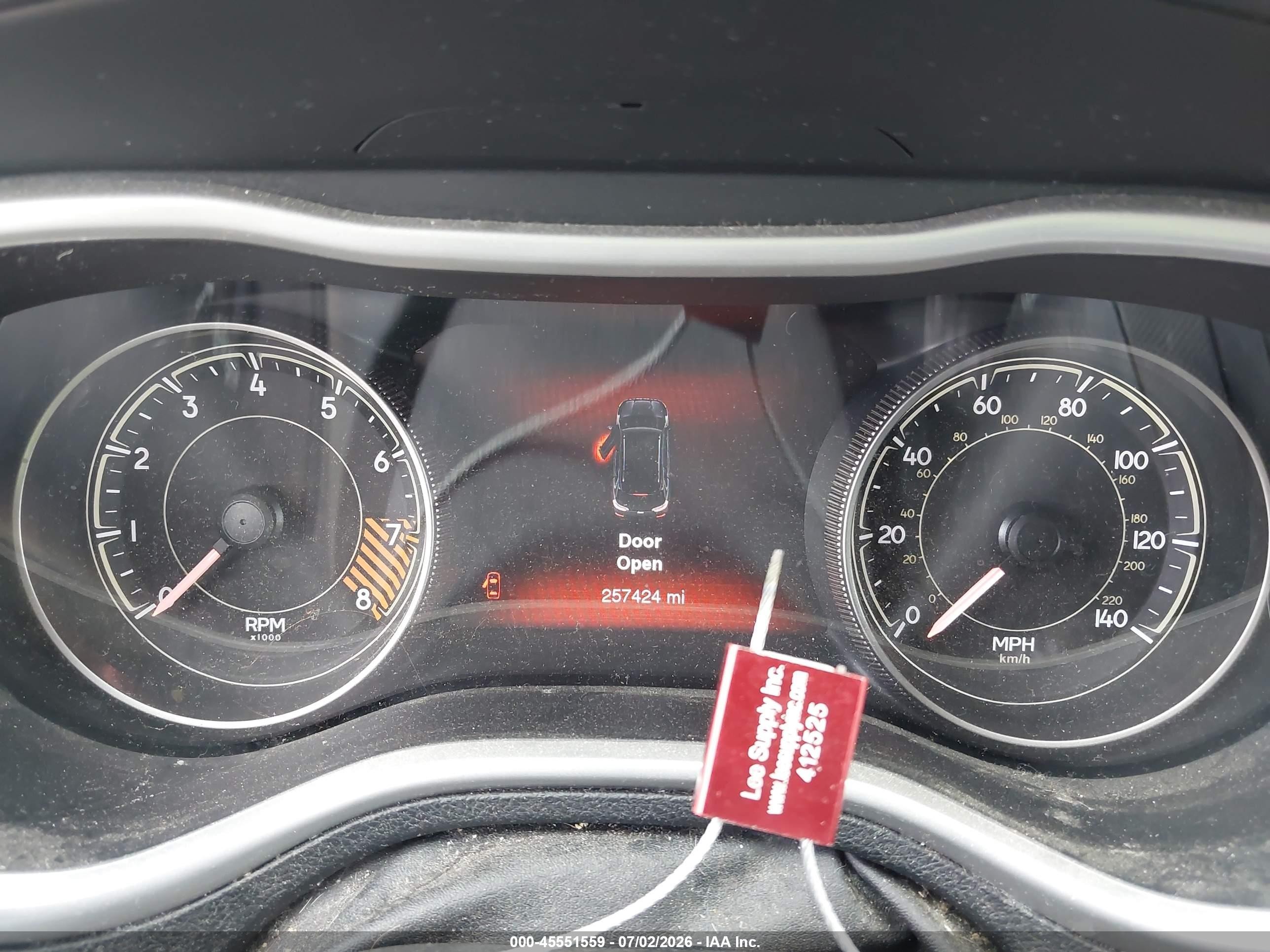 2014 Jeep Cherokee Trailhawk Orange vin: 1C4PJMBS8EW257963