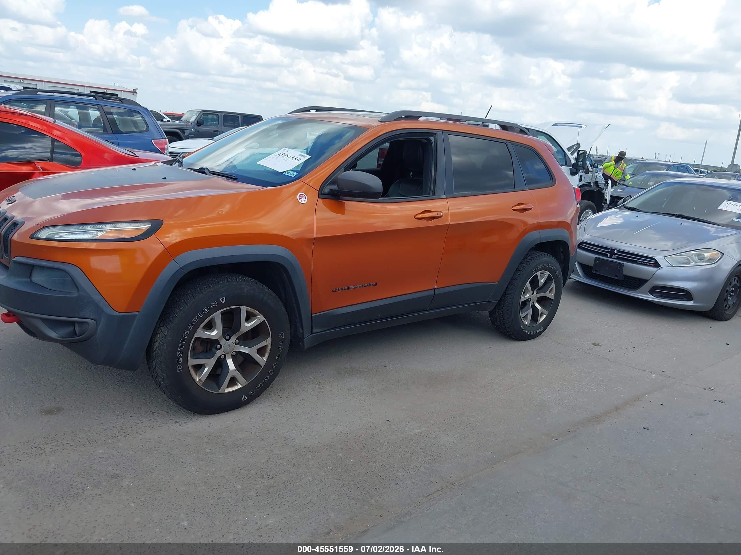 2014 Jeep Cherokee Trailhawk Orange vin: 1C4PJMBS8EW257963