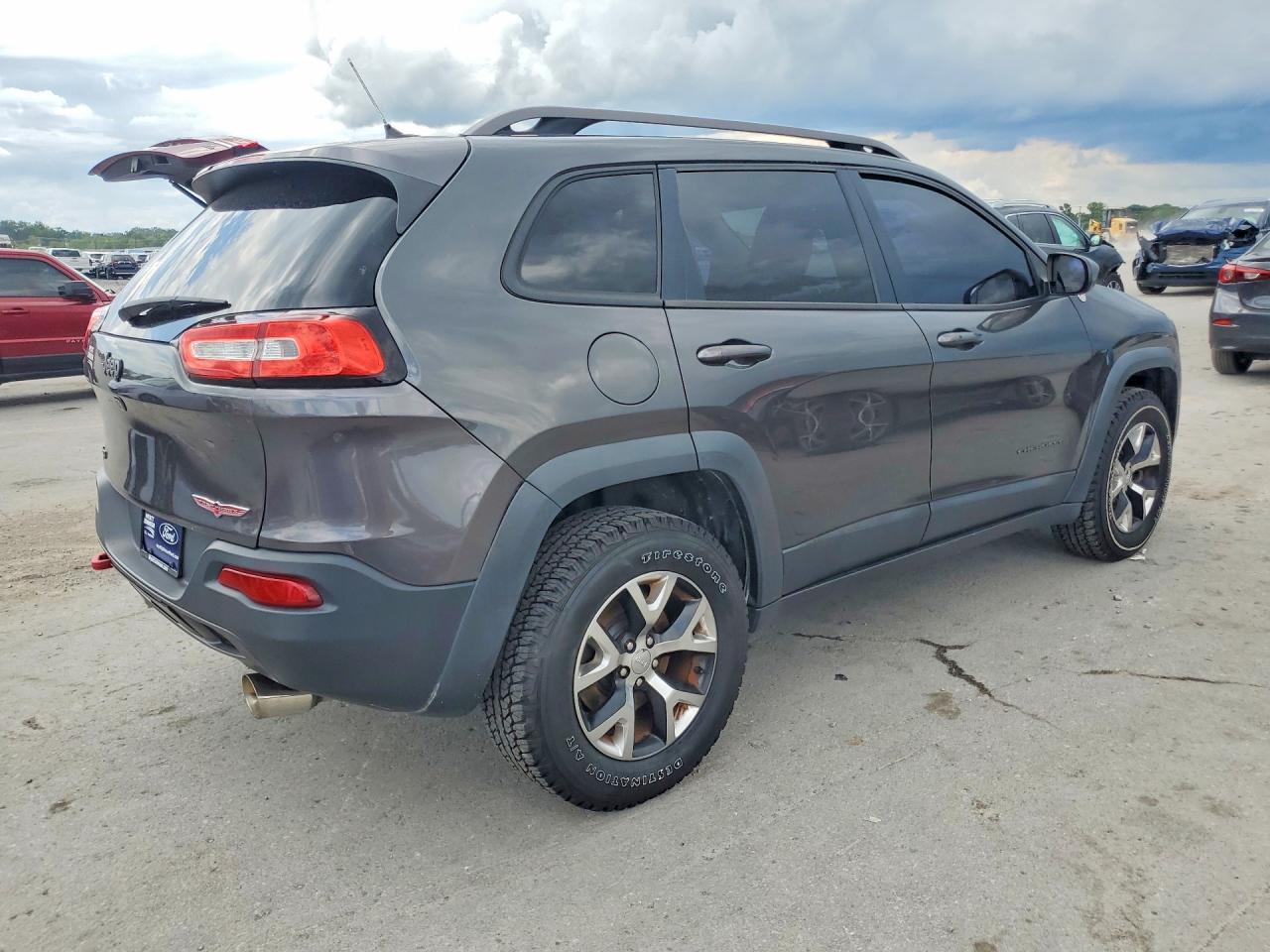 2014 Jeep Cherokee Trailhawk Gray vin: 1C4PJMBS8EW282281