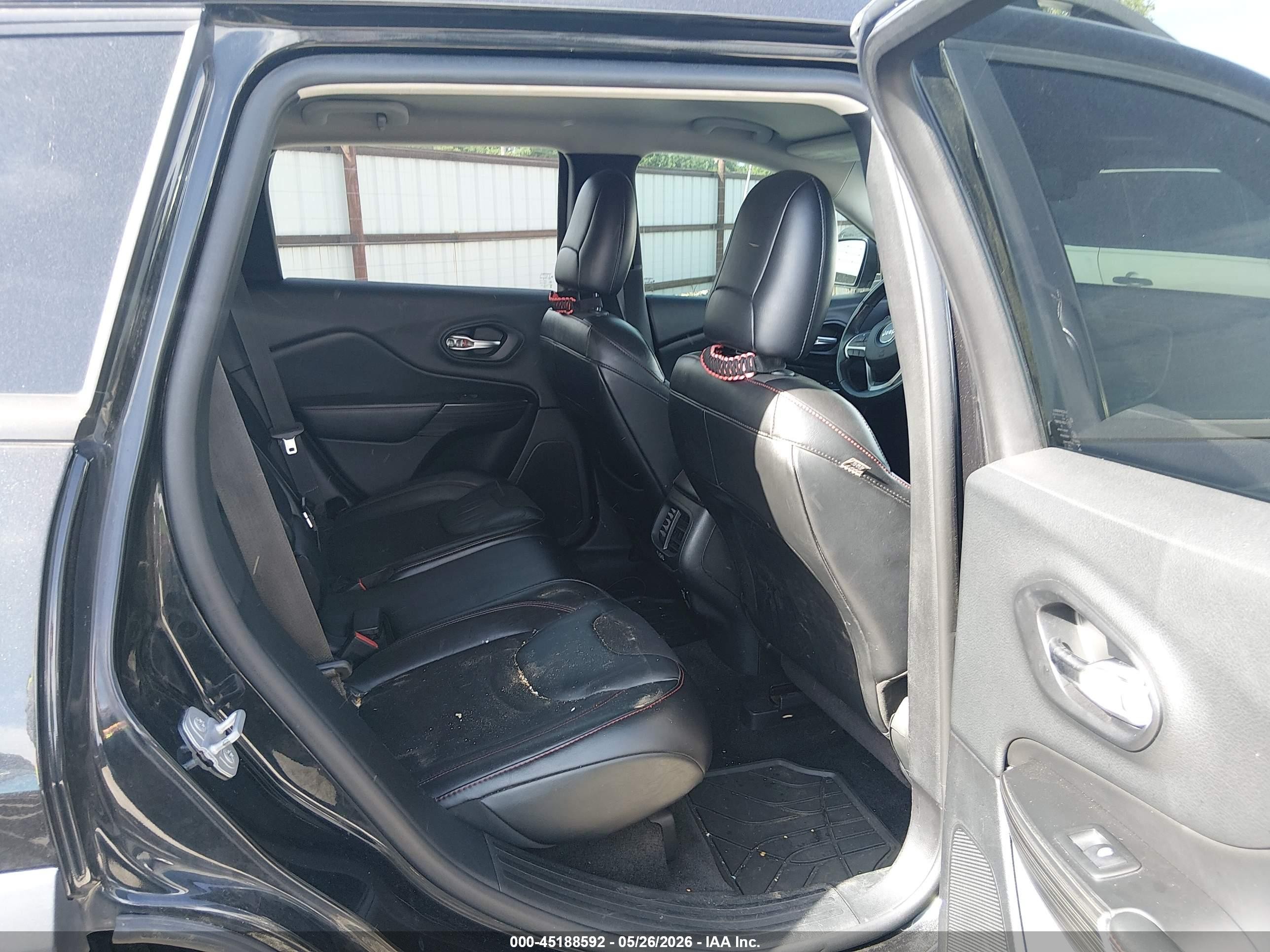2014 Jeep Cherokee Trailhawk Black vin: 1C4PJMBS8EW308622