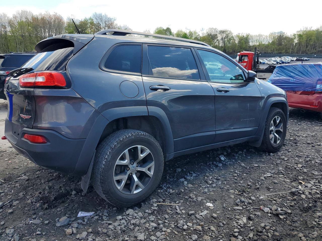 2015 Jeep Cherokee Trailhawk Gray vin: 1C4PJMBS8FW501497