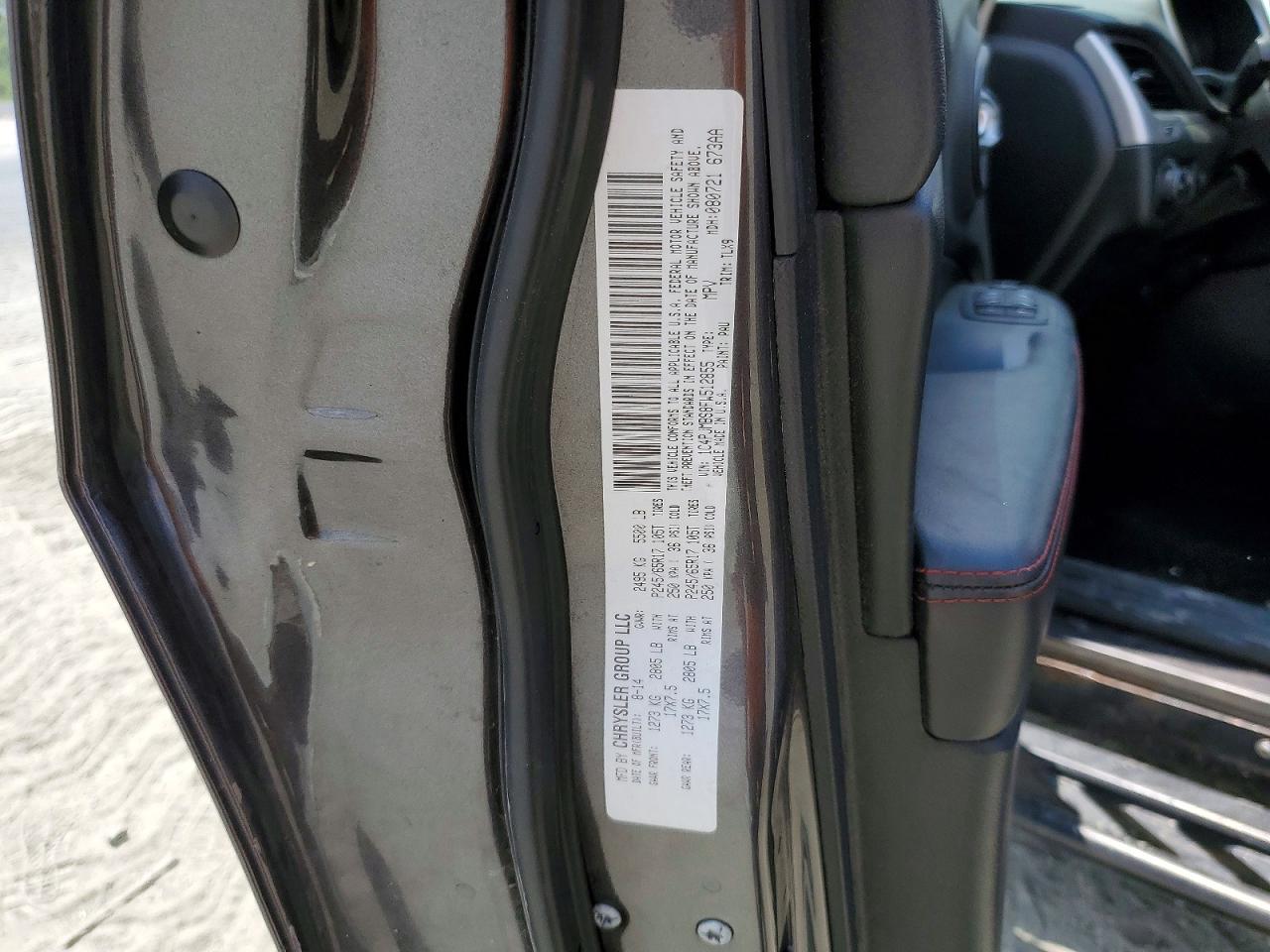 2015 Jeep Cherokee Trailhawk Charcoal vin: 1C4PJMBS8FW512855