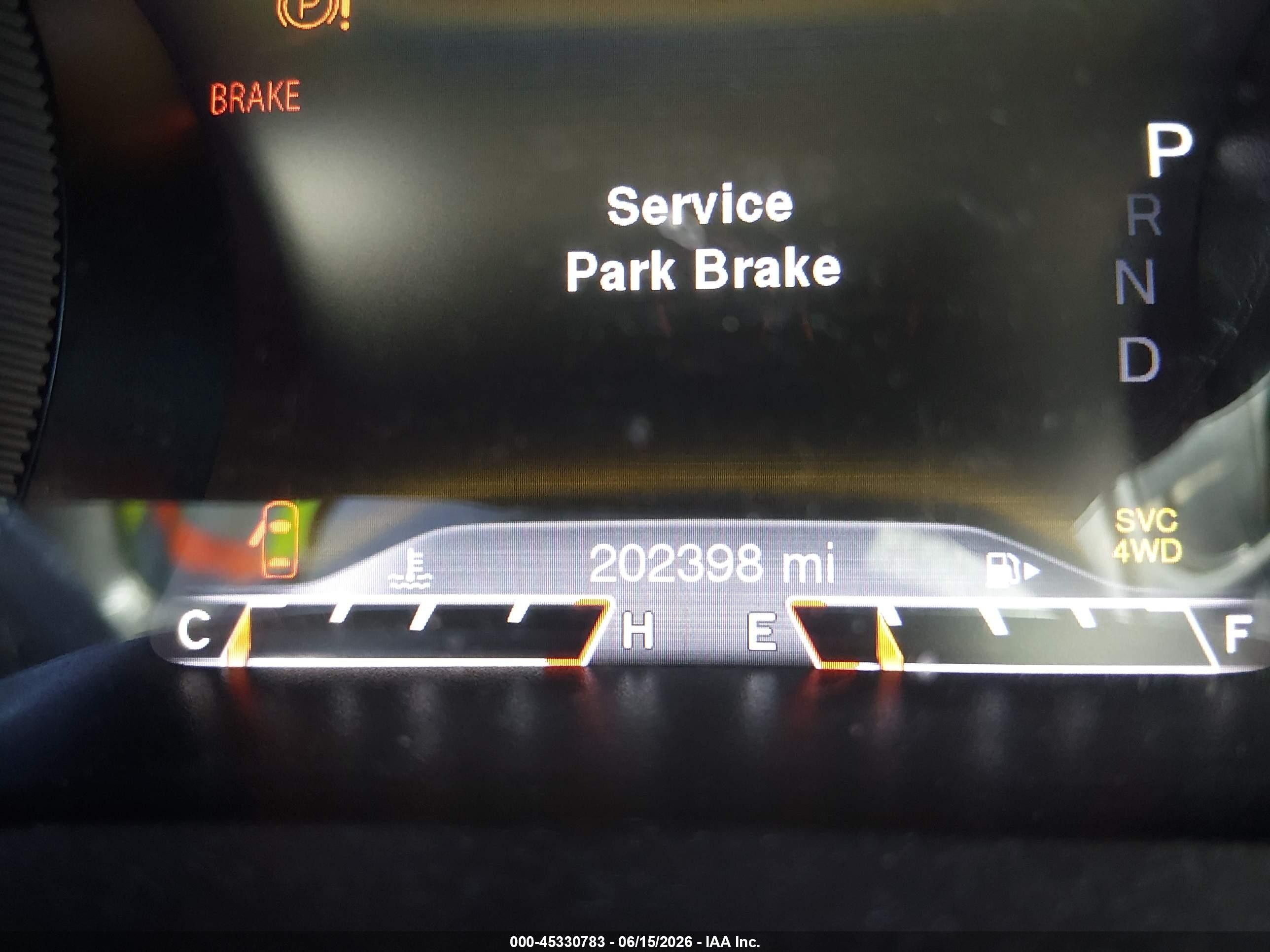 2015 Jeep Cherokee Trailhawk Gray vin: 1C4PJMBS8FW625799