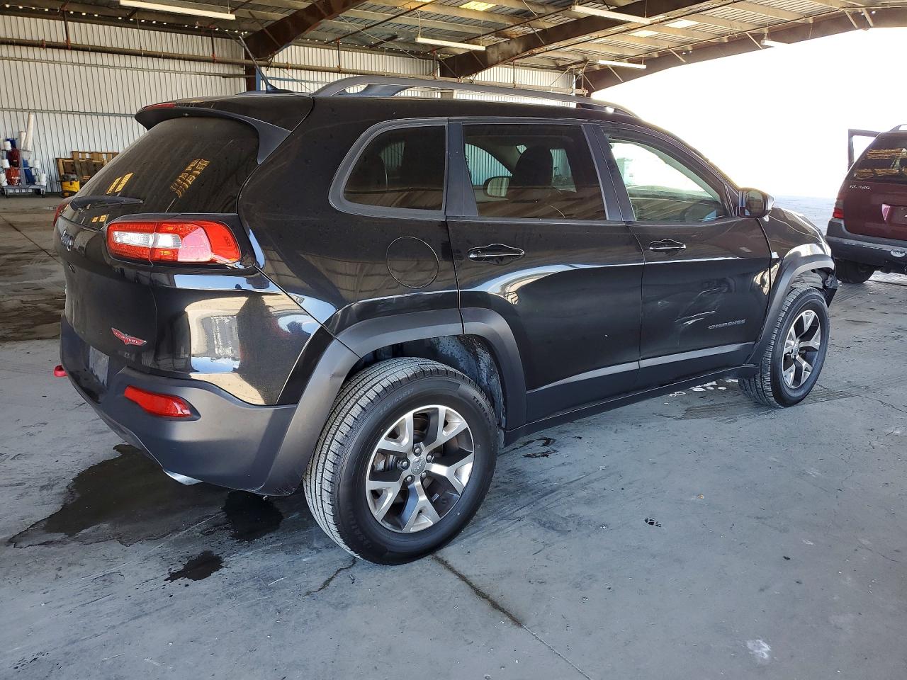 2015 Jeep Cherokee Trailhawk Black vin: 1C4PJMBS8FW667597