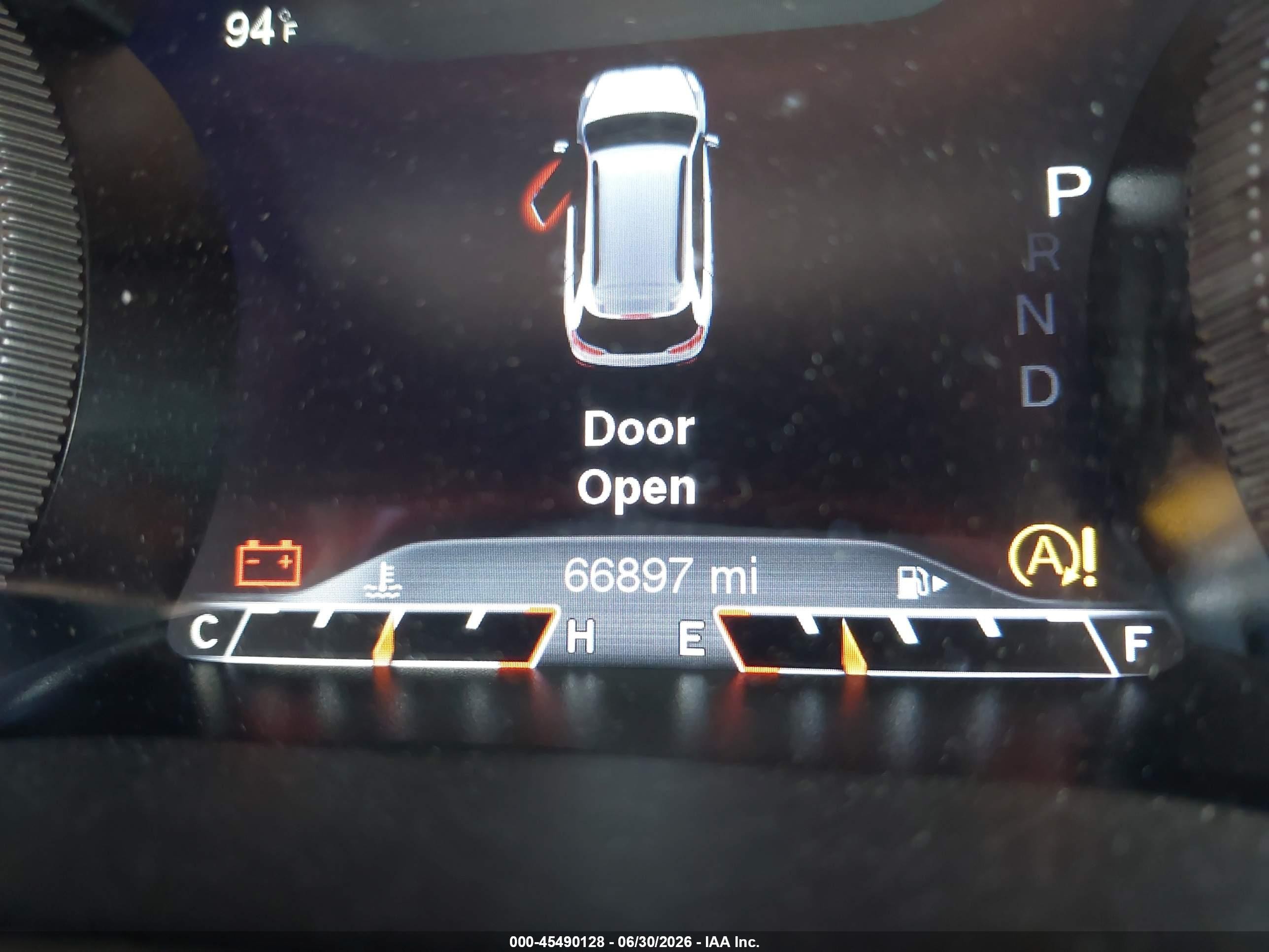 2015 Jeep Cherokee Trailhawk Orange vin: 1C4PJMBS8FW693973