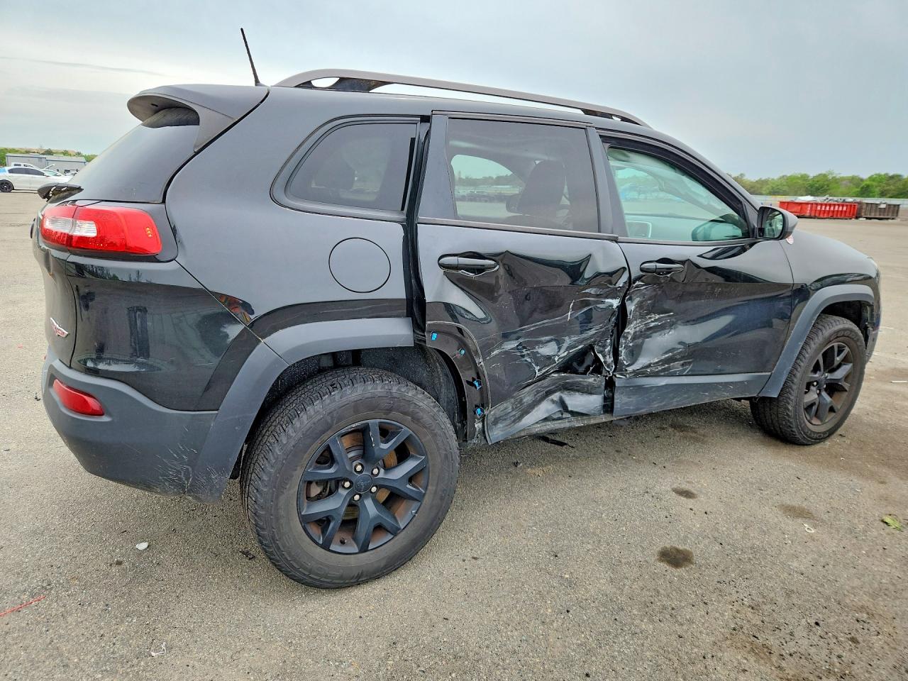 2016 Jeep Cherokee Trailhawk Black vin: 1C4PJMBS8GW345978