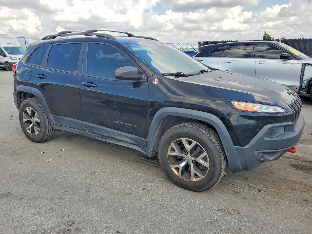 2017 Jeep Cherokee Trailhawk Black vin: 1C4PJMBS8HW589230