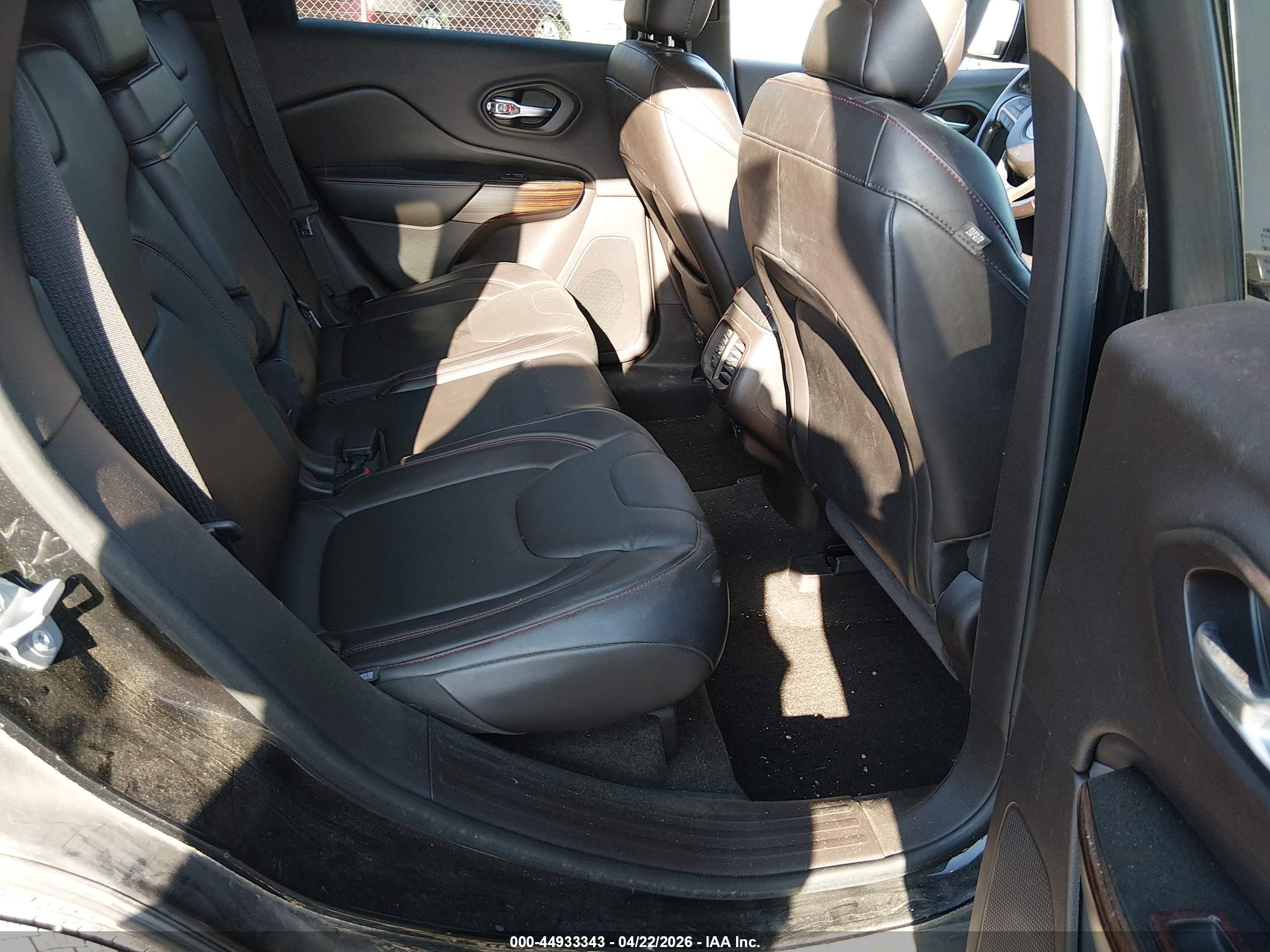2014 Jeep Cherokee Trailhawk Black vin: 1C4PJMBS9EW160352
