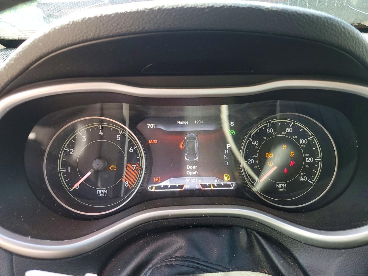 2014 Jeep Cherokee Trailhawk Burgundy vin: 1C4PJMBS9EW187955