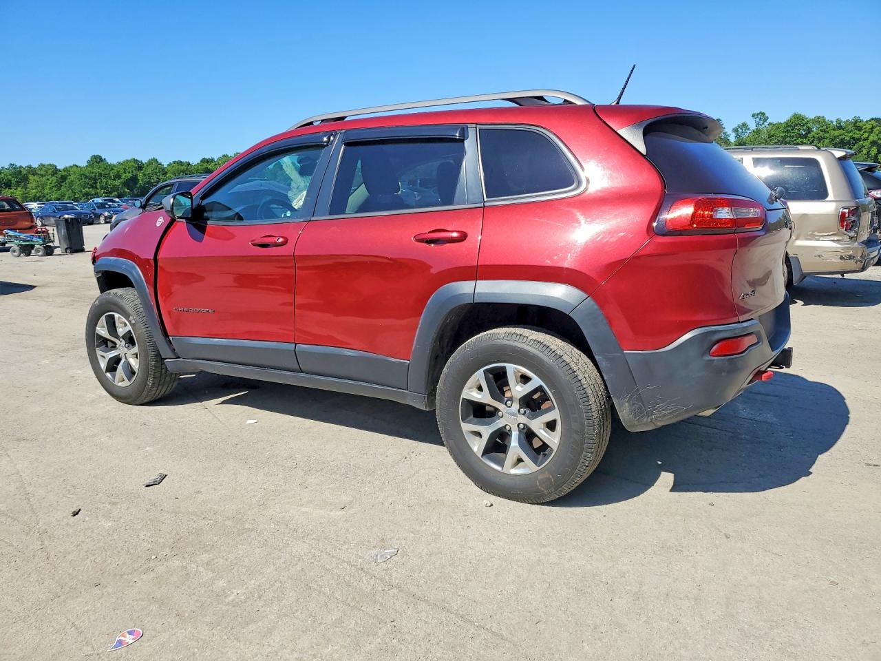 2014 Jeep Cherokee Trailhawk Burgundy vin: 1C4PJMBS9EW187955