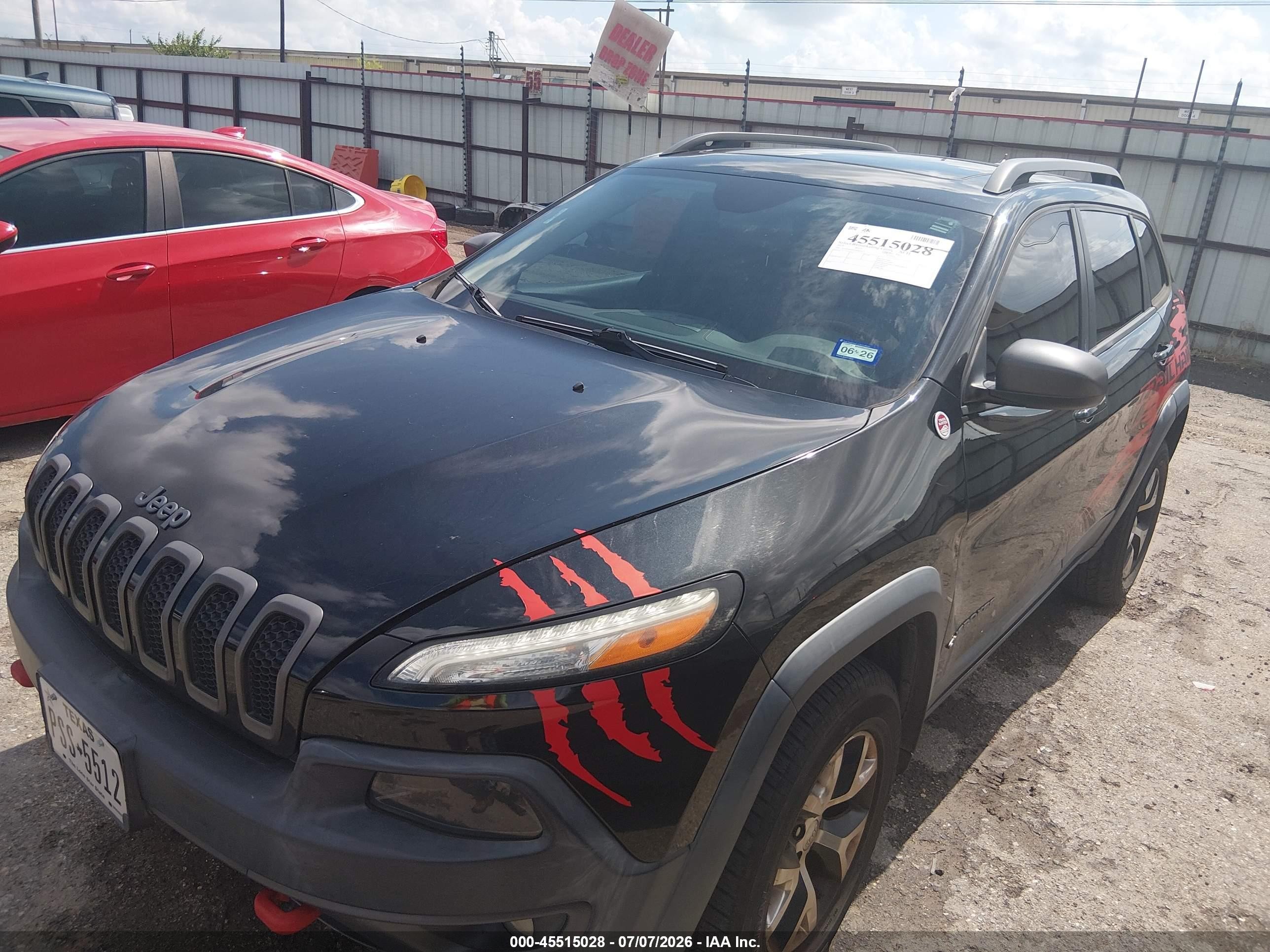 2015 Jeep Cherokee Trailhawk Gray vin: 1C4PJMBS9FW664532