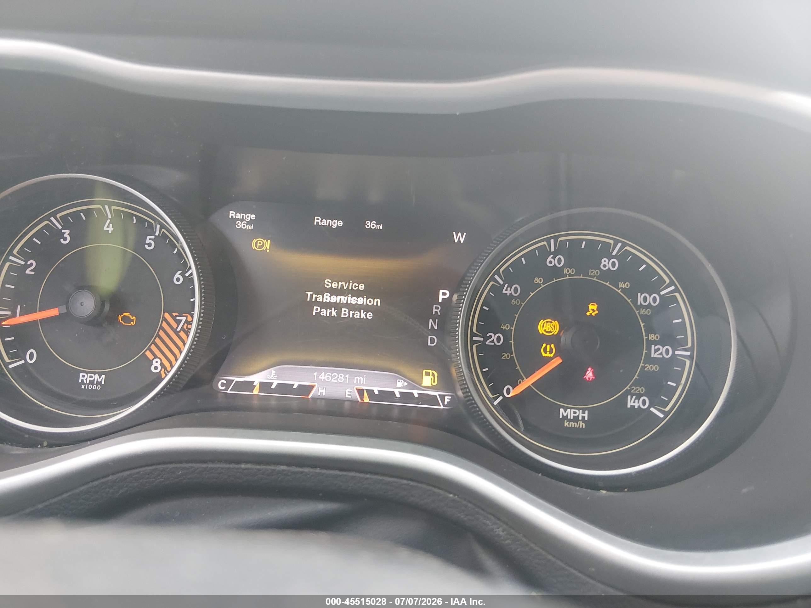 2015 Jeep Cherokee Trailhawk Gray vin: 1C4PJMBS9FW664532