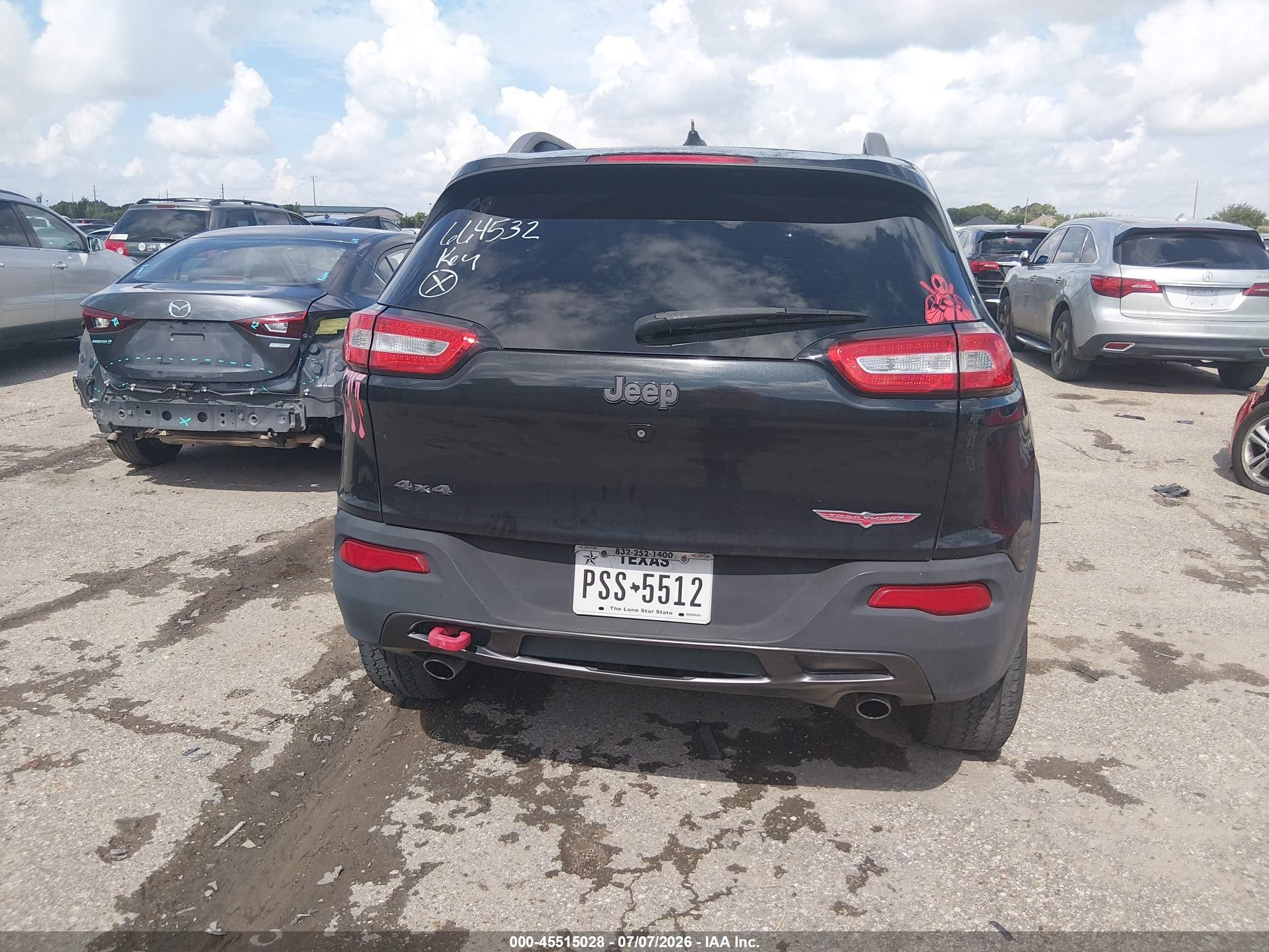 2015 Jeep Cherokee Trailhawk Gray vin: 1C4PJMBS9FW664532