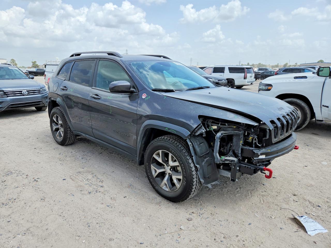 2015 Jeep Cherokee Trailhawk Gray vin: 1C4PJMBS9FW703913