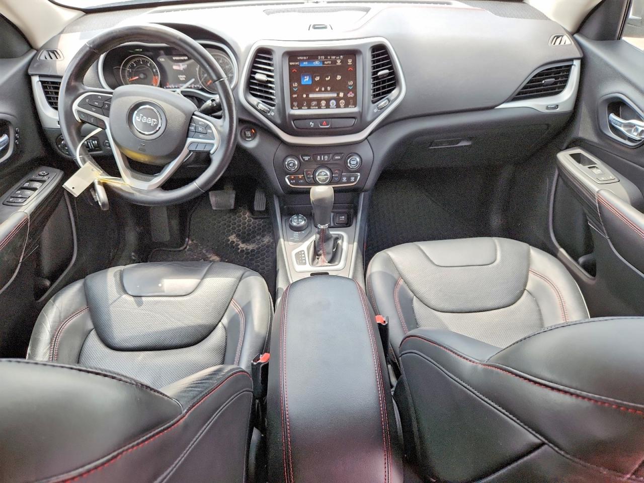 2015 Jeep Cherokee Trailhawk Gray vin: 1C4PJMBS9FW703913
