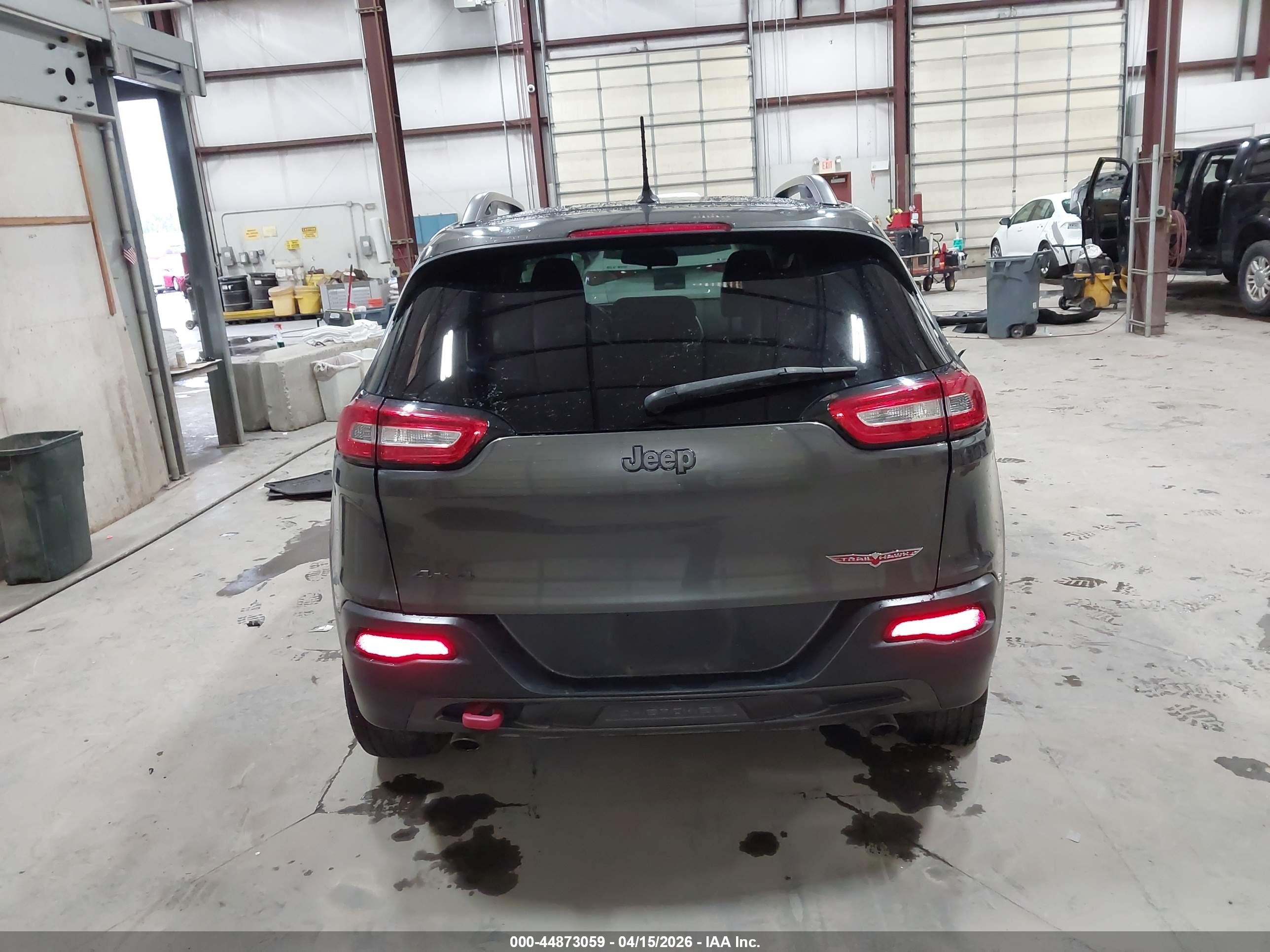 2014 Jeep Cherokee Trailhawk Gray vin: 1C4PJMBSXEW150204