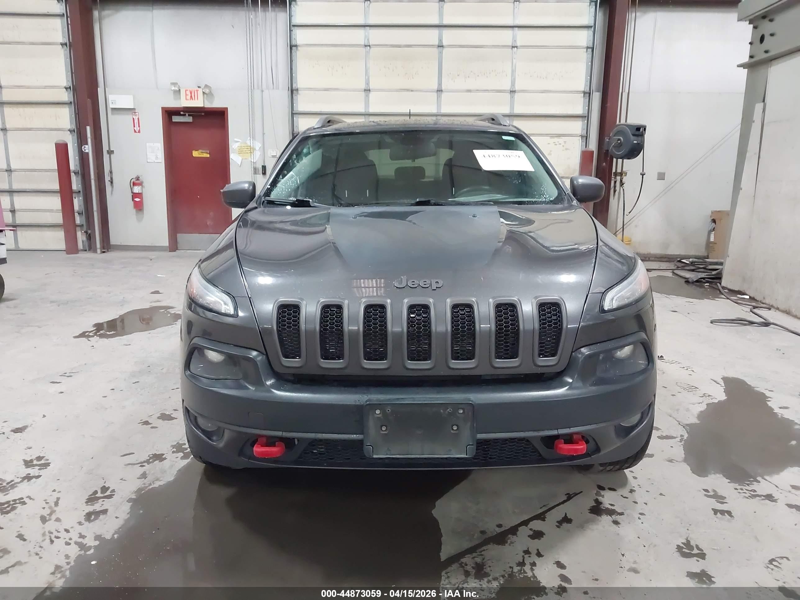 2014 Jeep Cherokee Trailhawk Gray vin: 1C4PJMBSXEW150204