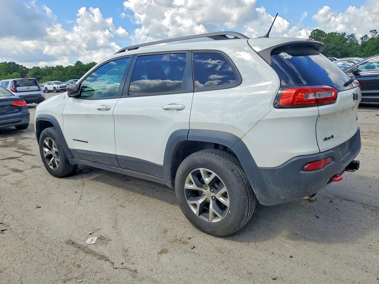 2014 Jeep Cherokee Trailhawk White vin: 1C4PJMBSXEW153314