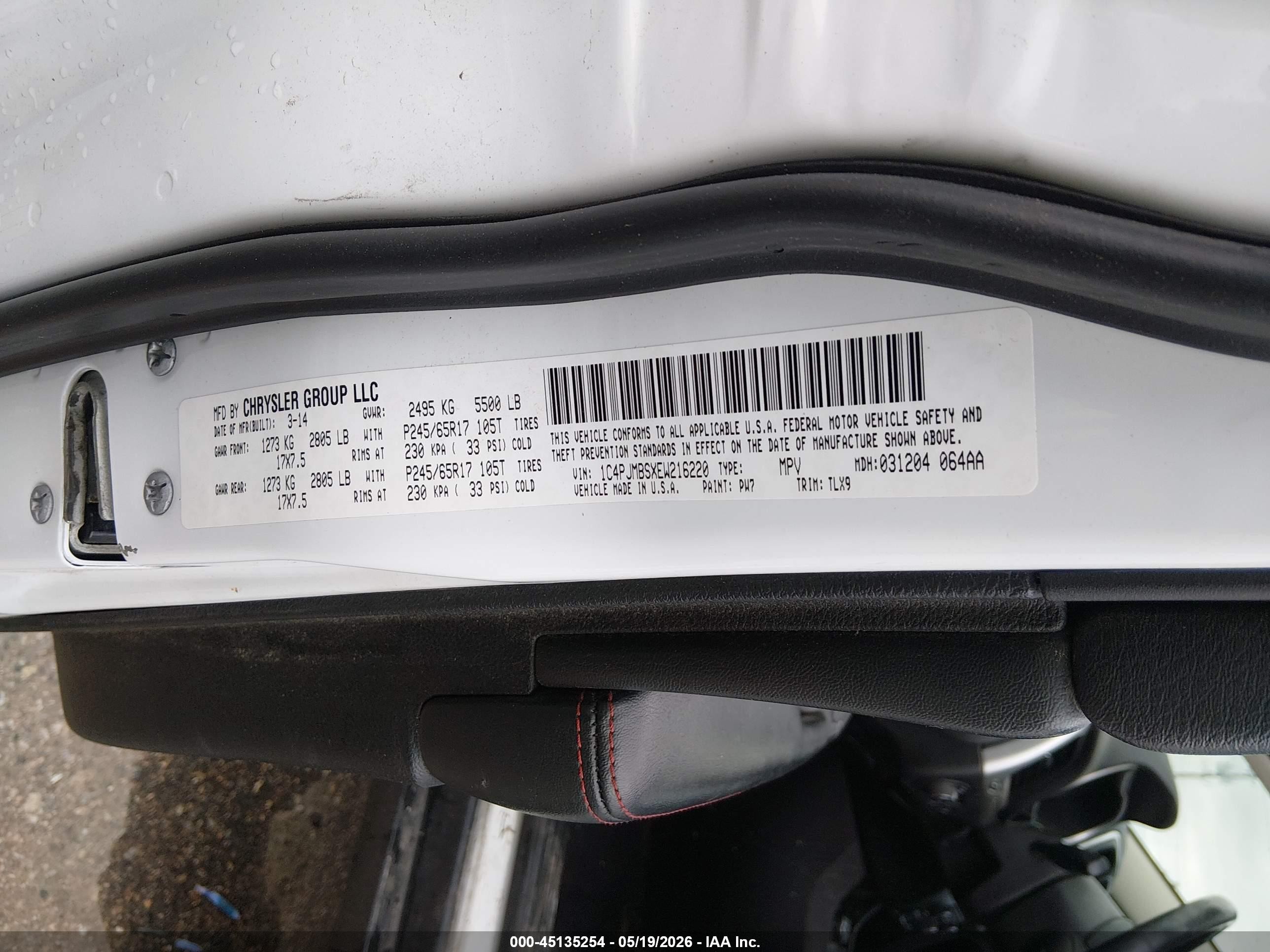 2014 Jeep Cherokee Trailhawk White vin: 1C4PJMBSXEW216220