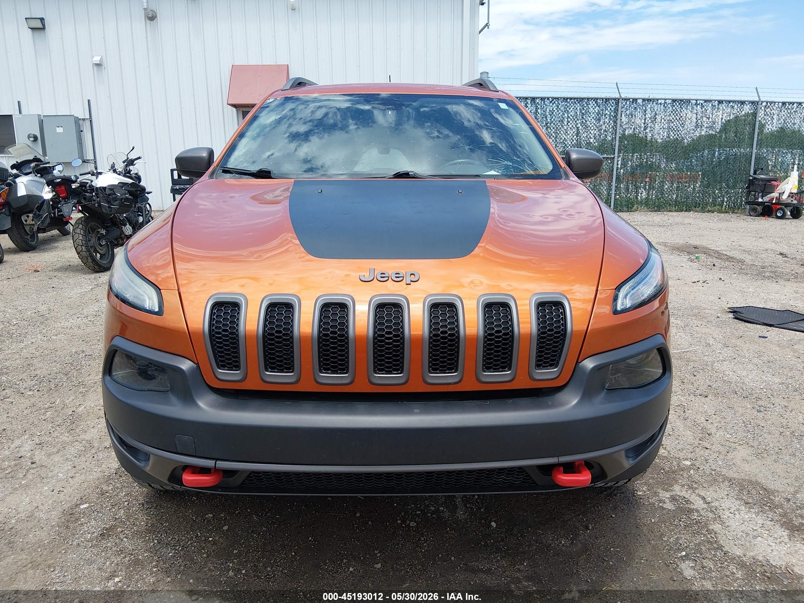 2014 Jeep Cherokee Trailhawk Orange vin: 1C4PJMBSXEW251646