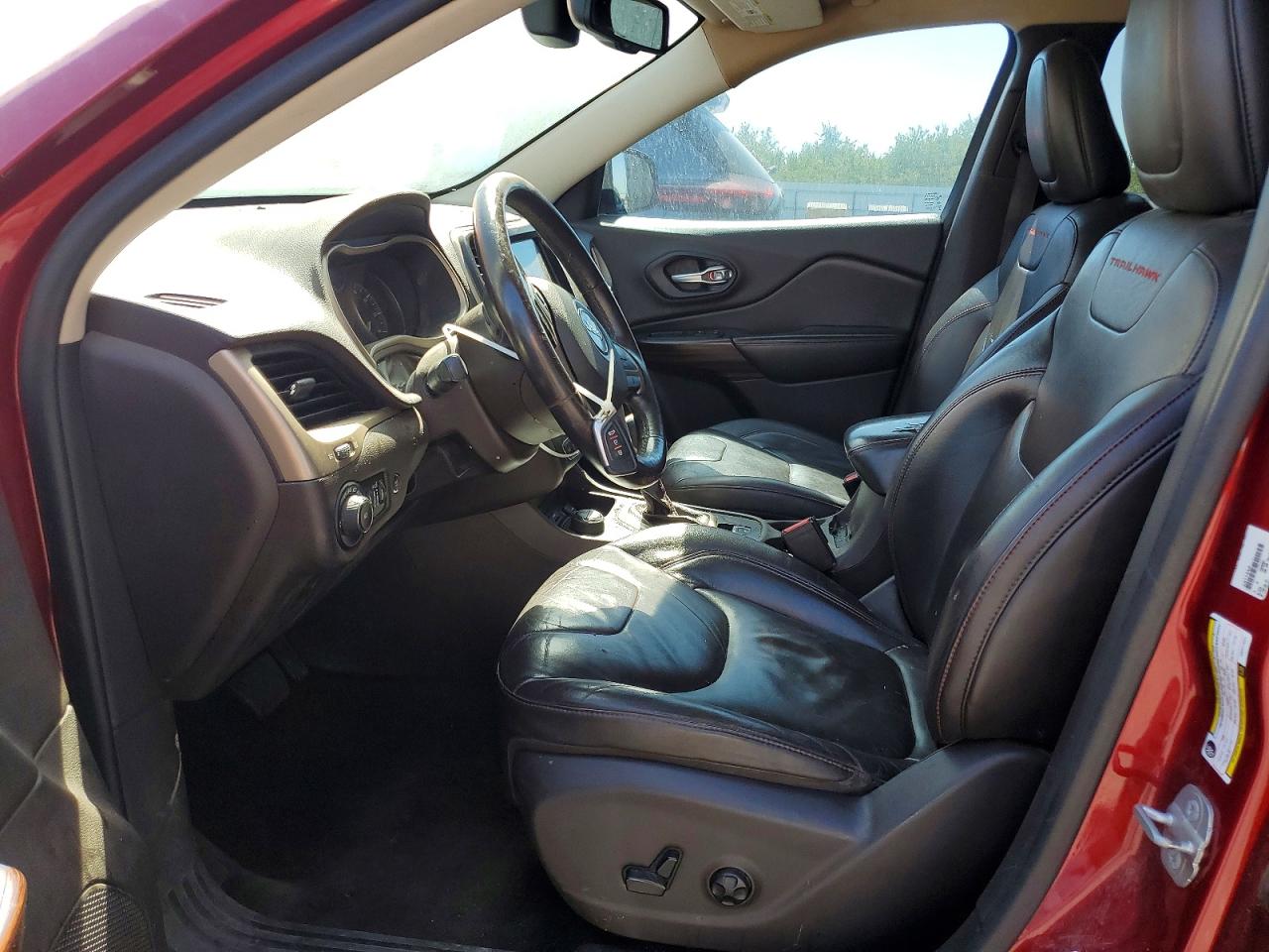 2014 Jeep Cheerokee Red vin: 1C4PJMBSXEW277521