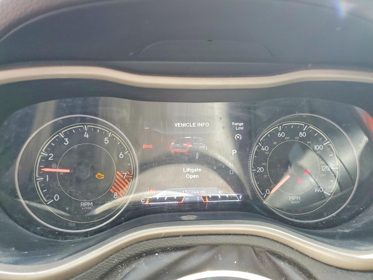 2014 Jeep Cheerokee Red vin: 1C4PJMBSXEW277521
