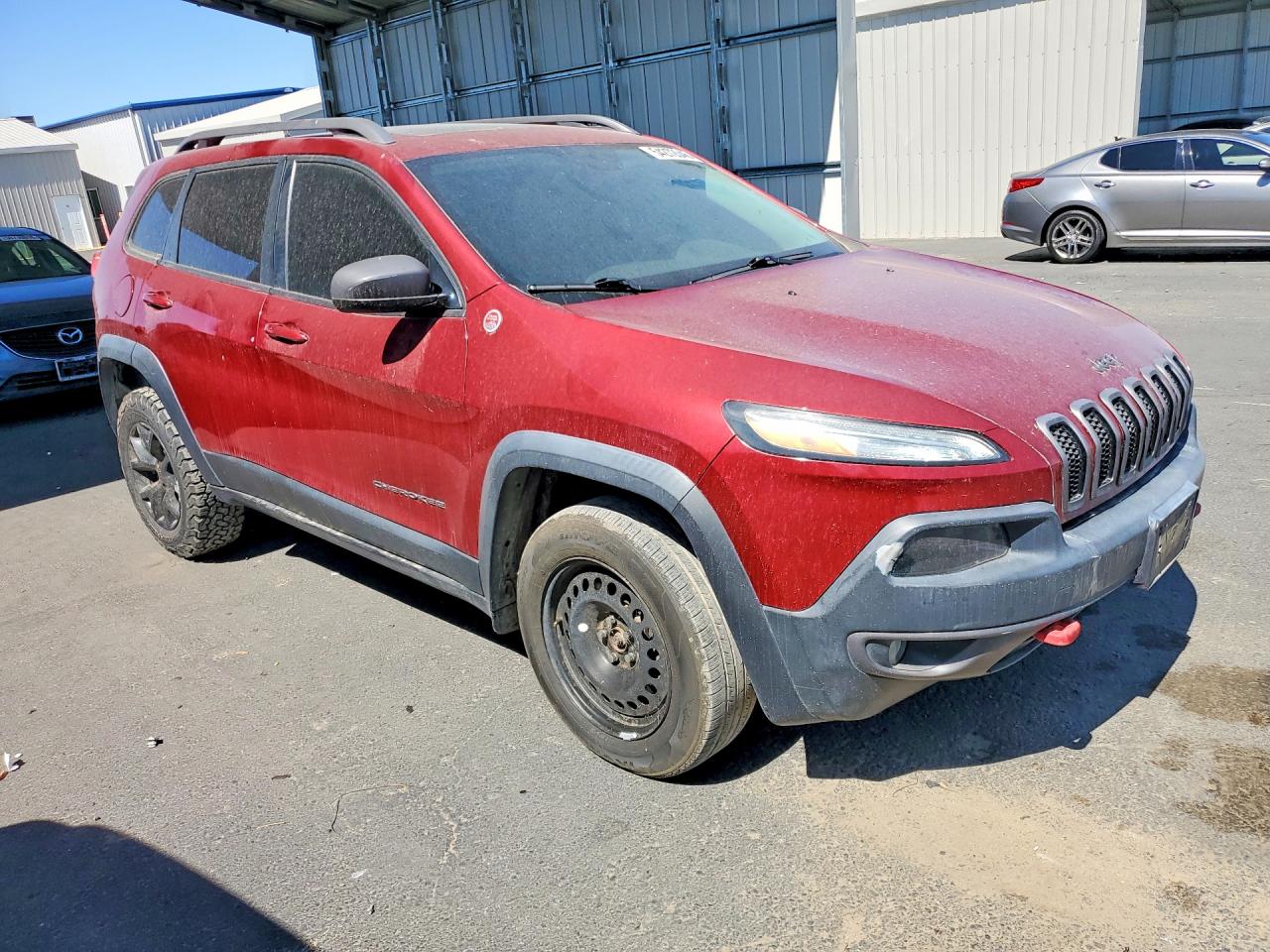 2014 Jeep Cheerokee Red vin: 1C4PJMBSXEW277521
