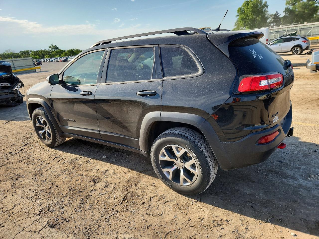 2015 Jeep Cherokee Trailhawk Black vin: 1C4PJMBSXFW522691